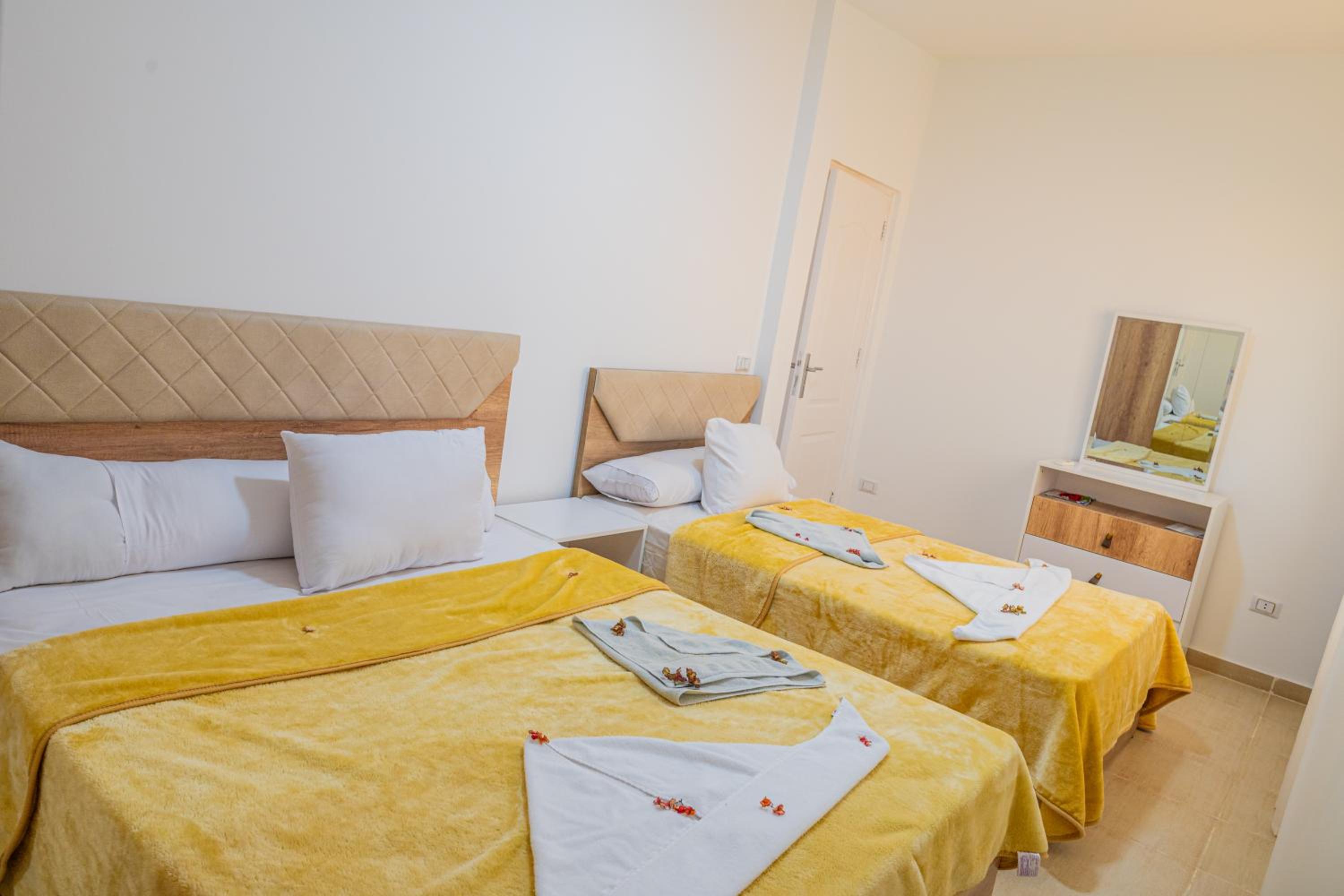 GoEgypt Sunny apartment