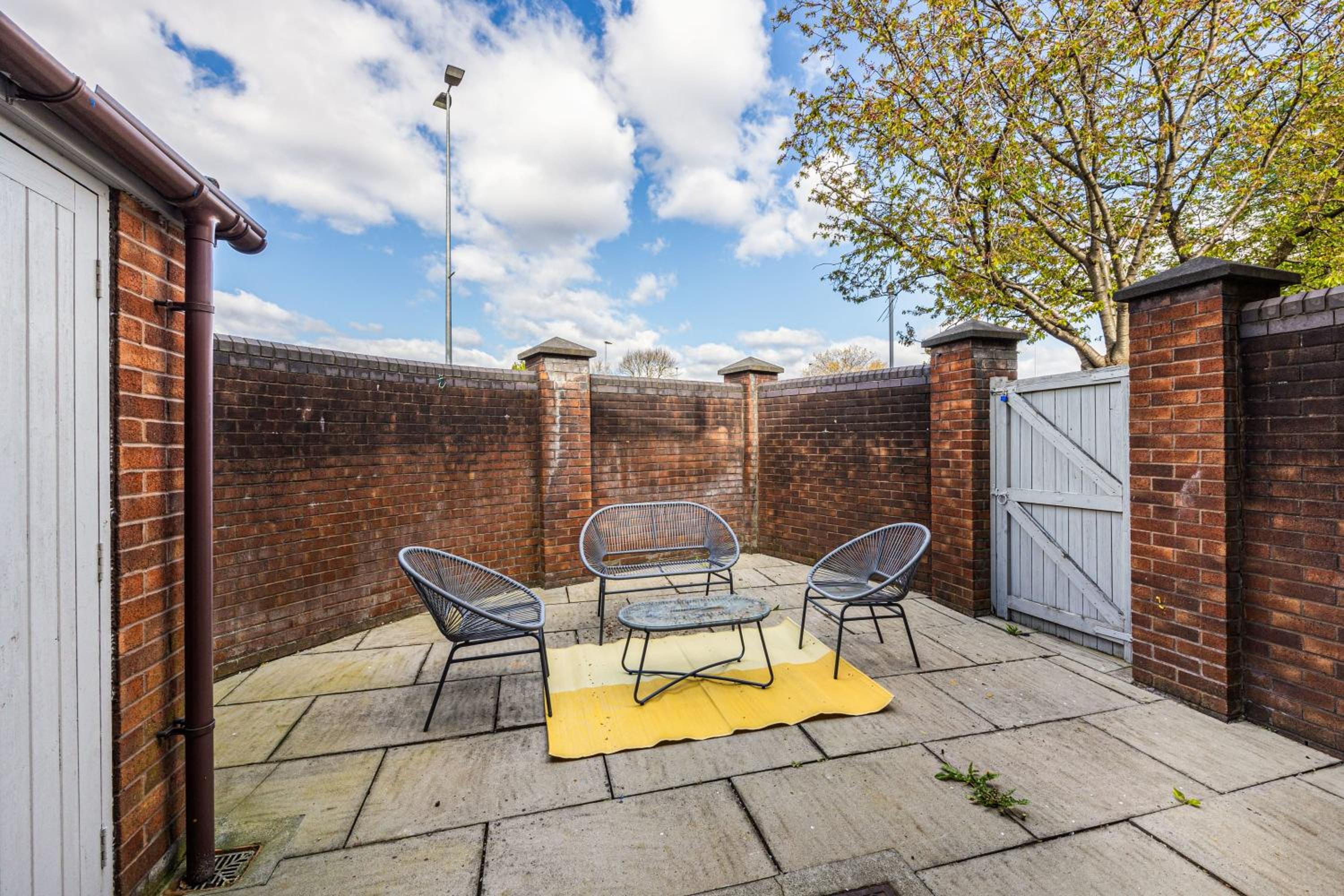 Quayside Escape-Ensuite Tranquil Room within an intimate shared home with Free Parking photo 3