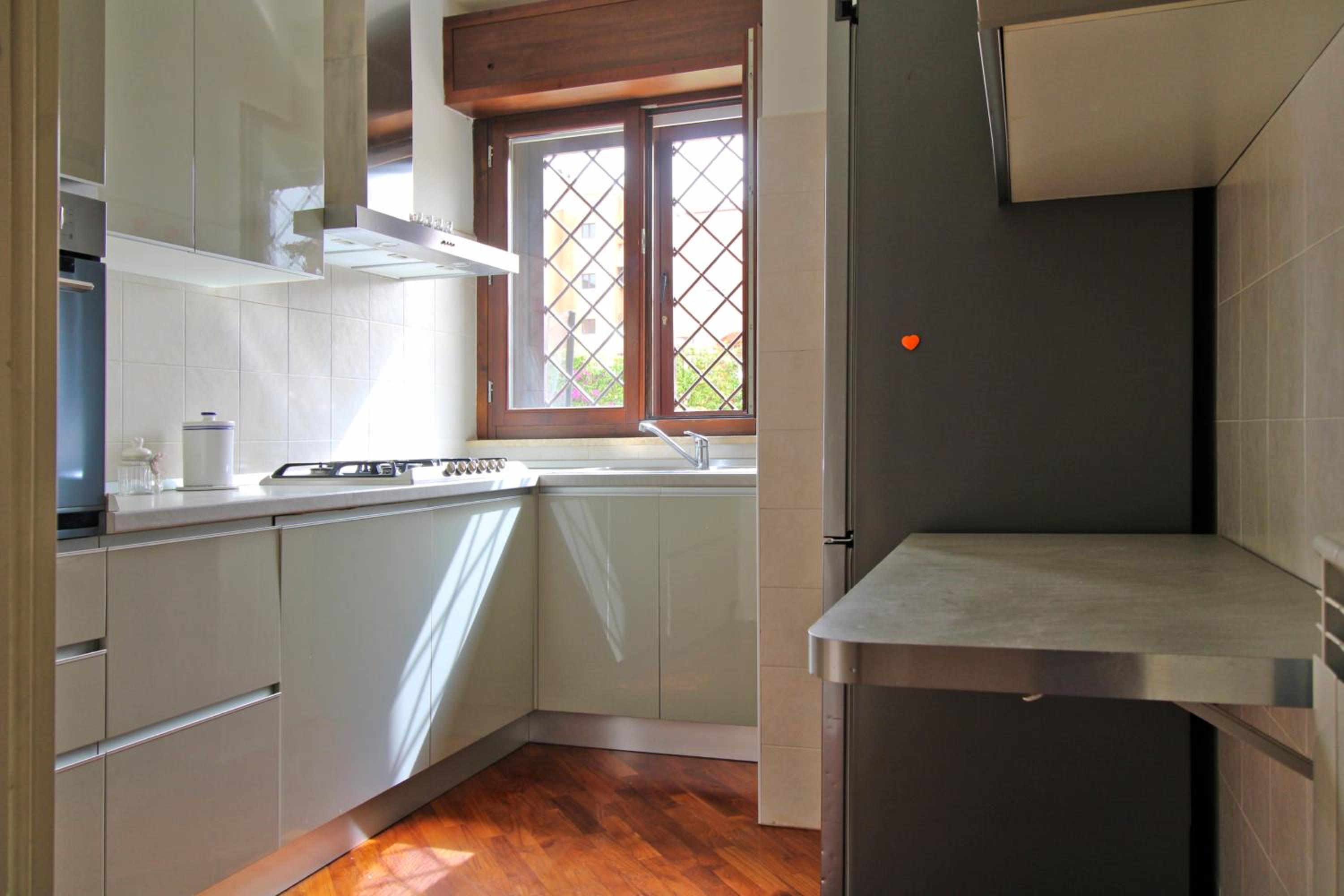 Rome garden apartment