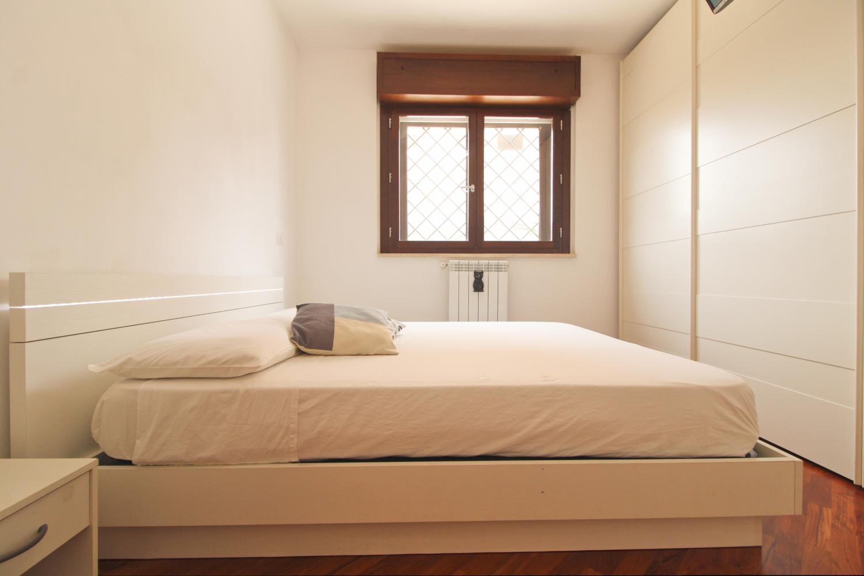 Rome garden apartment