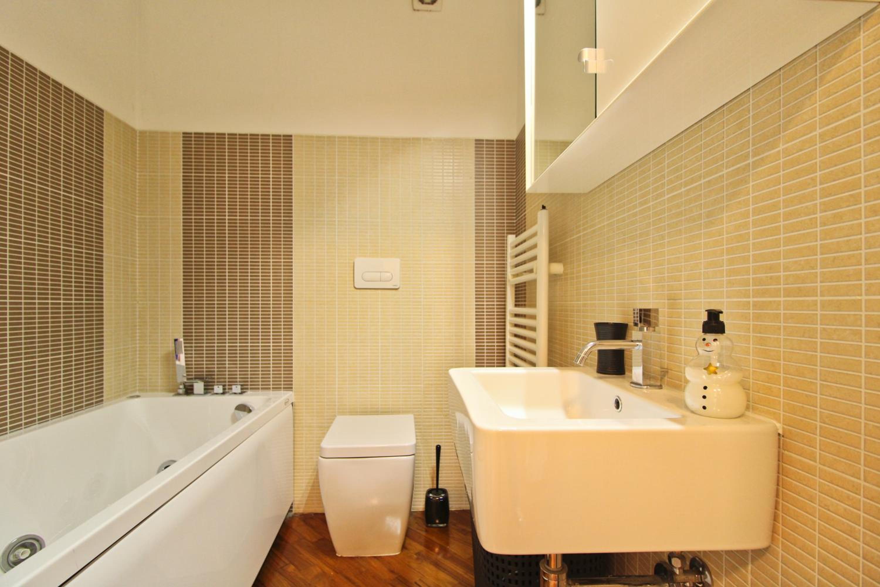 Rome garden apartment