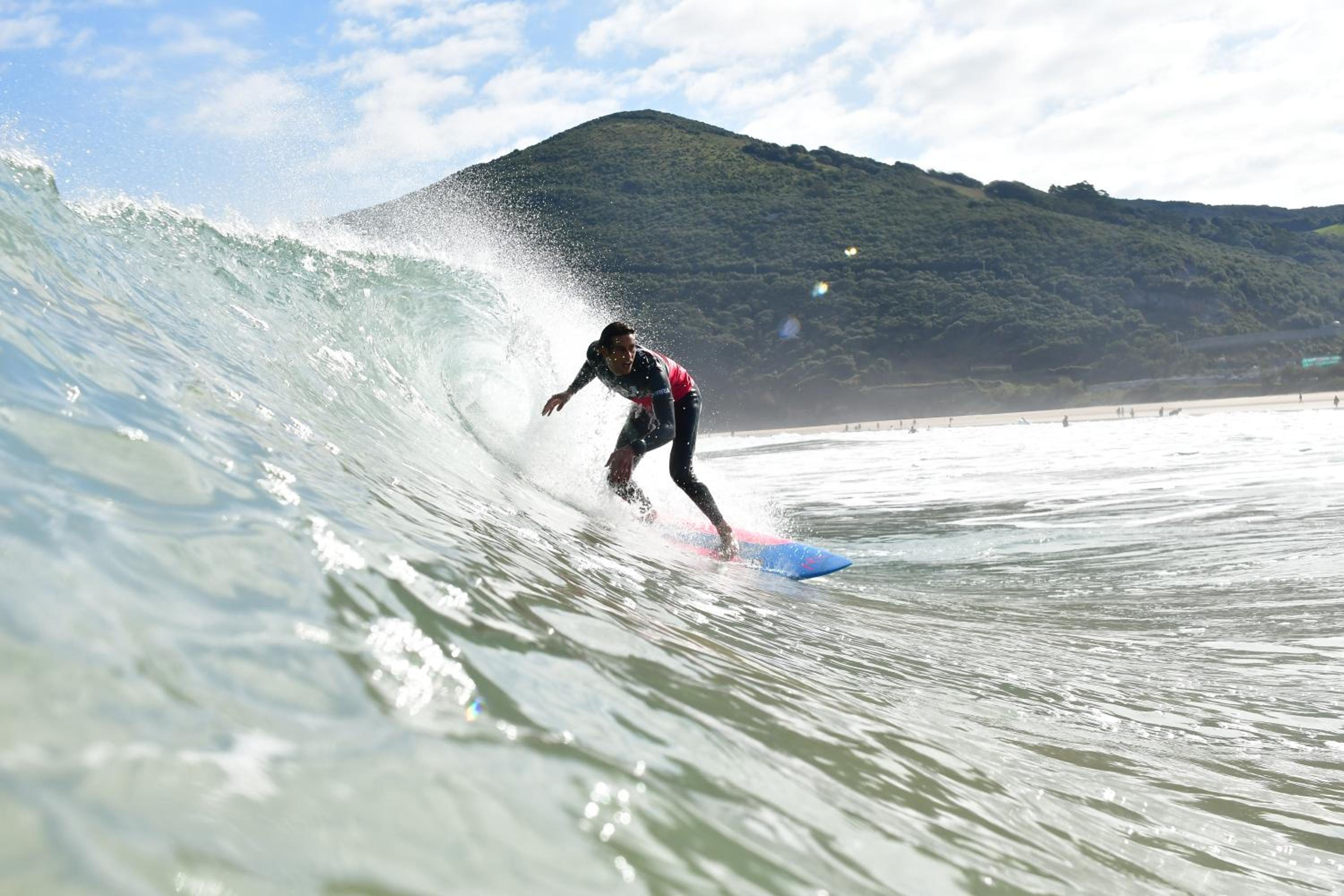 Escuela de Surf WAVES SOUND - Alojamiento Compartido