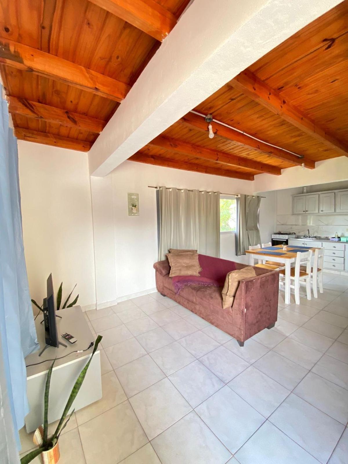 Ale's Apartments - Puerto Iguzú, Misiones