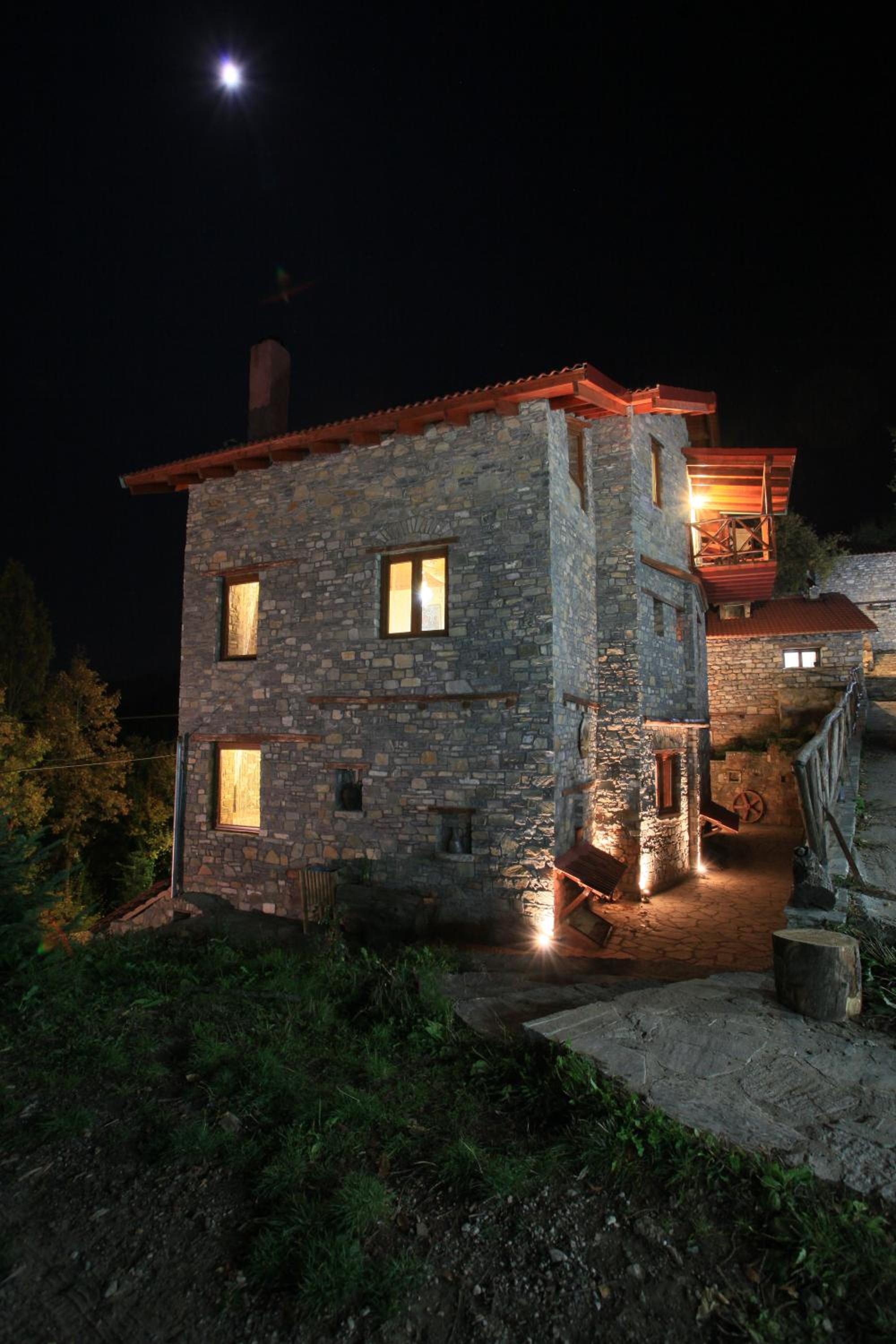 Photo 48