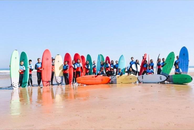 Escuela de Surf WAVES SOUND - Alojamiento Compartido