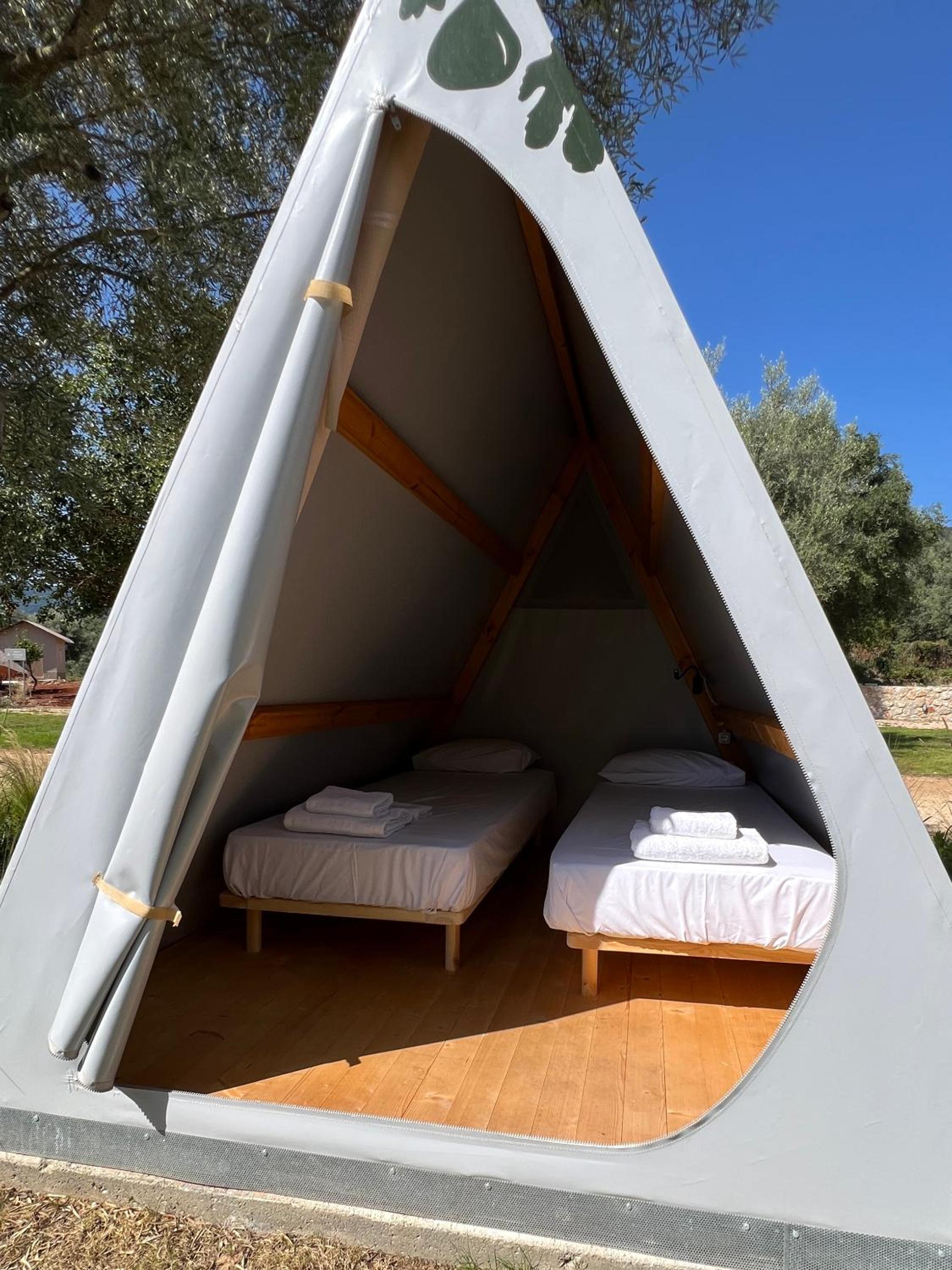 Nirikos Camping