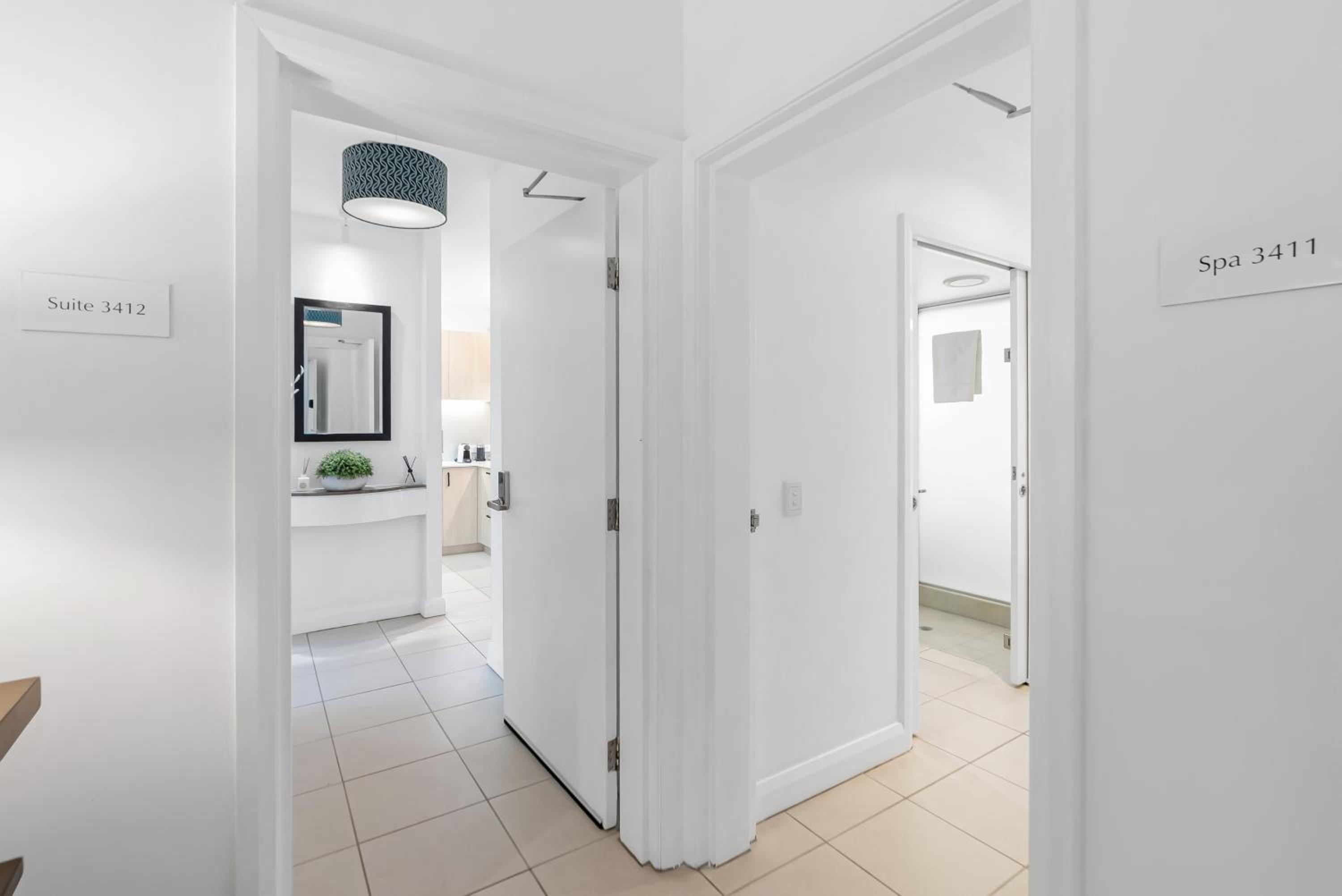 Elysium Private Accommodation at Beach Club & Spa