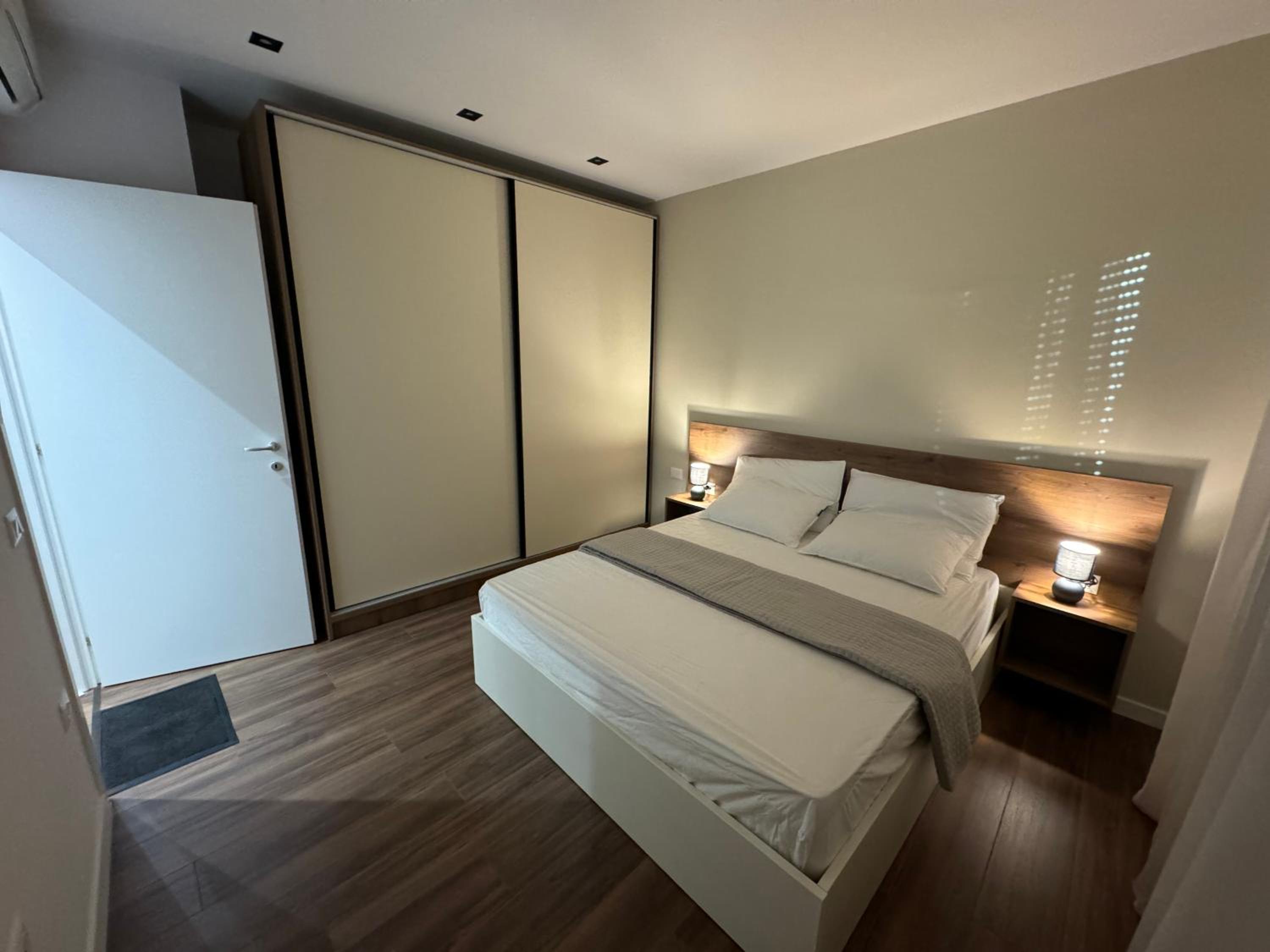 Old Bazaar apt 24