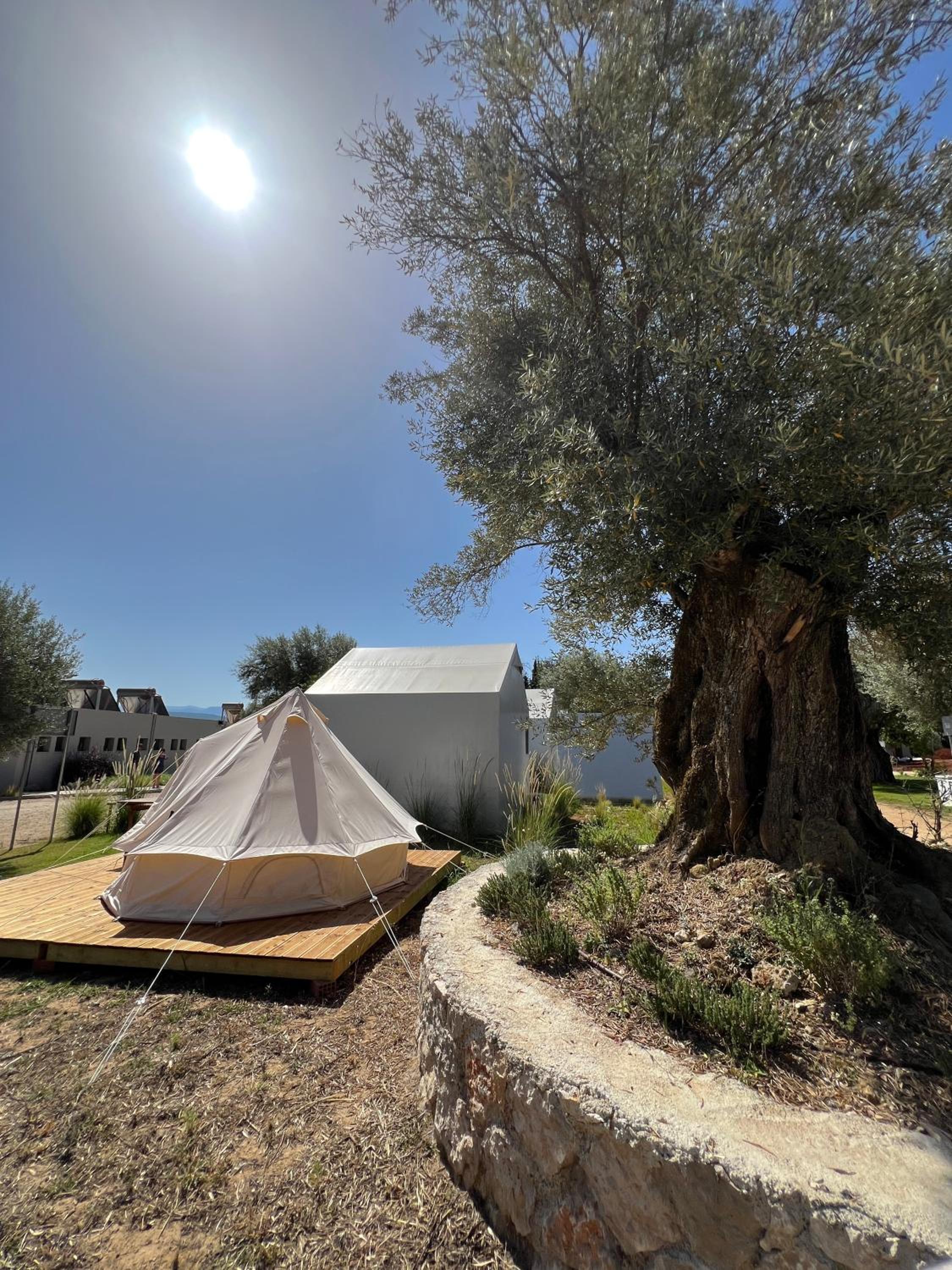 Nirikos Camping