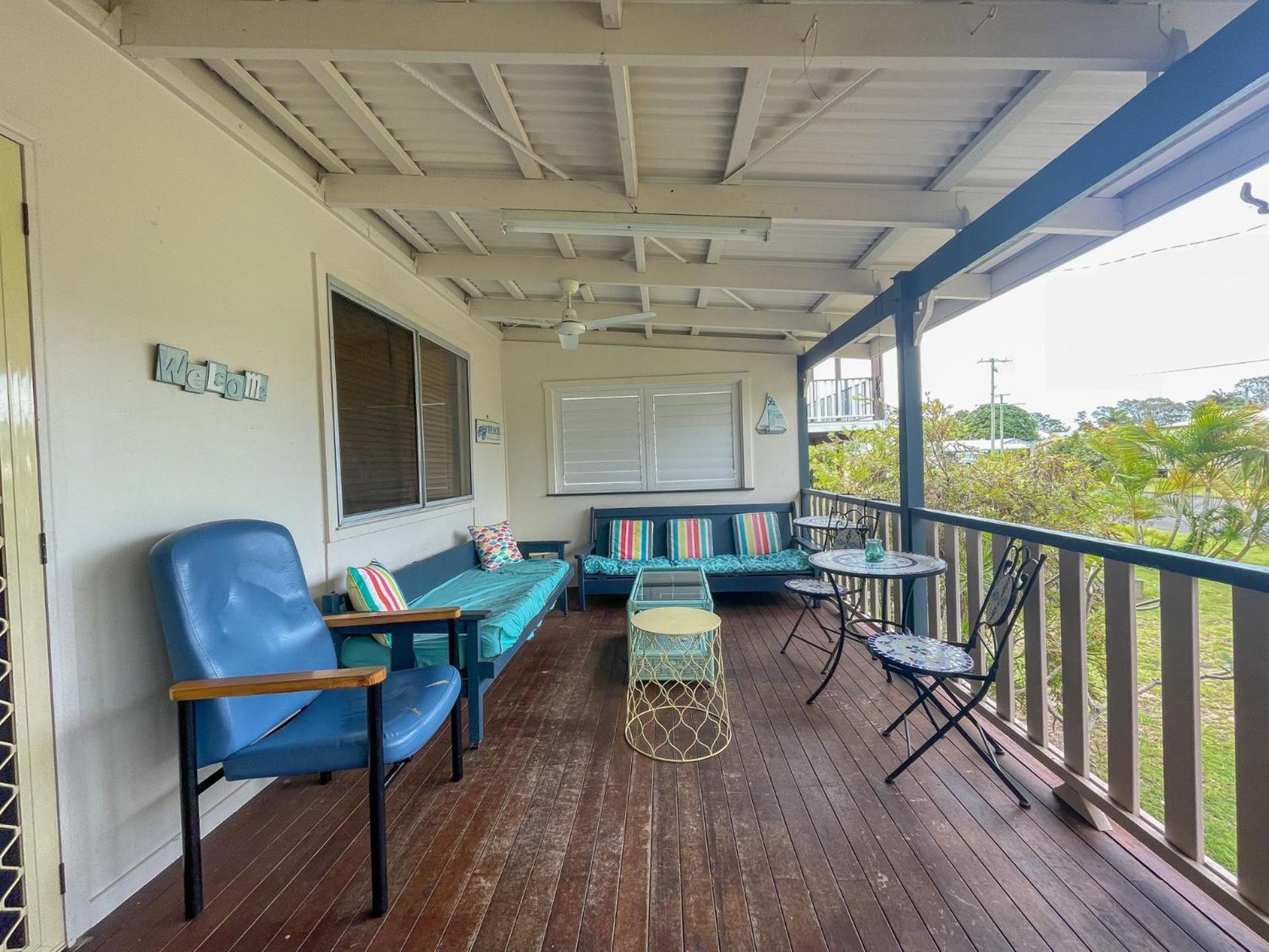 Scott's Retreat - Burrum Heads- Close to Beach- 4BR- Aircon