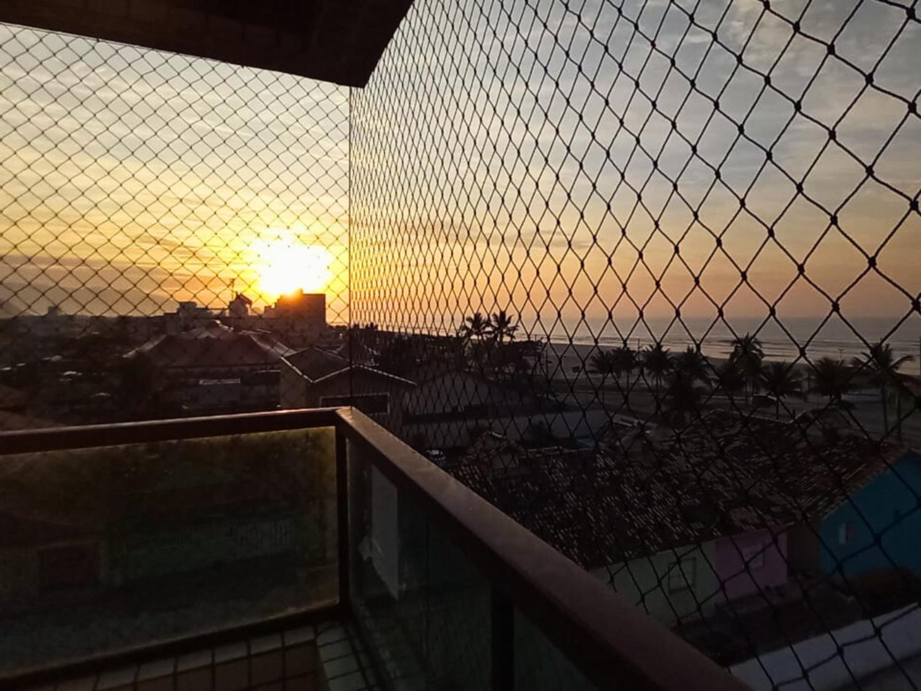 Apartamento Frente Mar com Vista para a Plataforma de Pesca Mongaguá