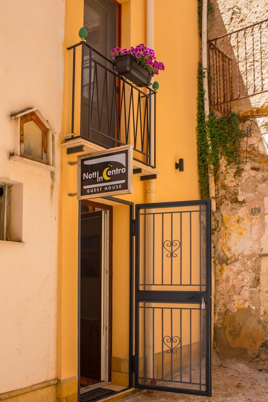 NottInCentro -Guest House-