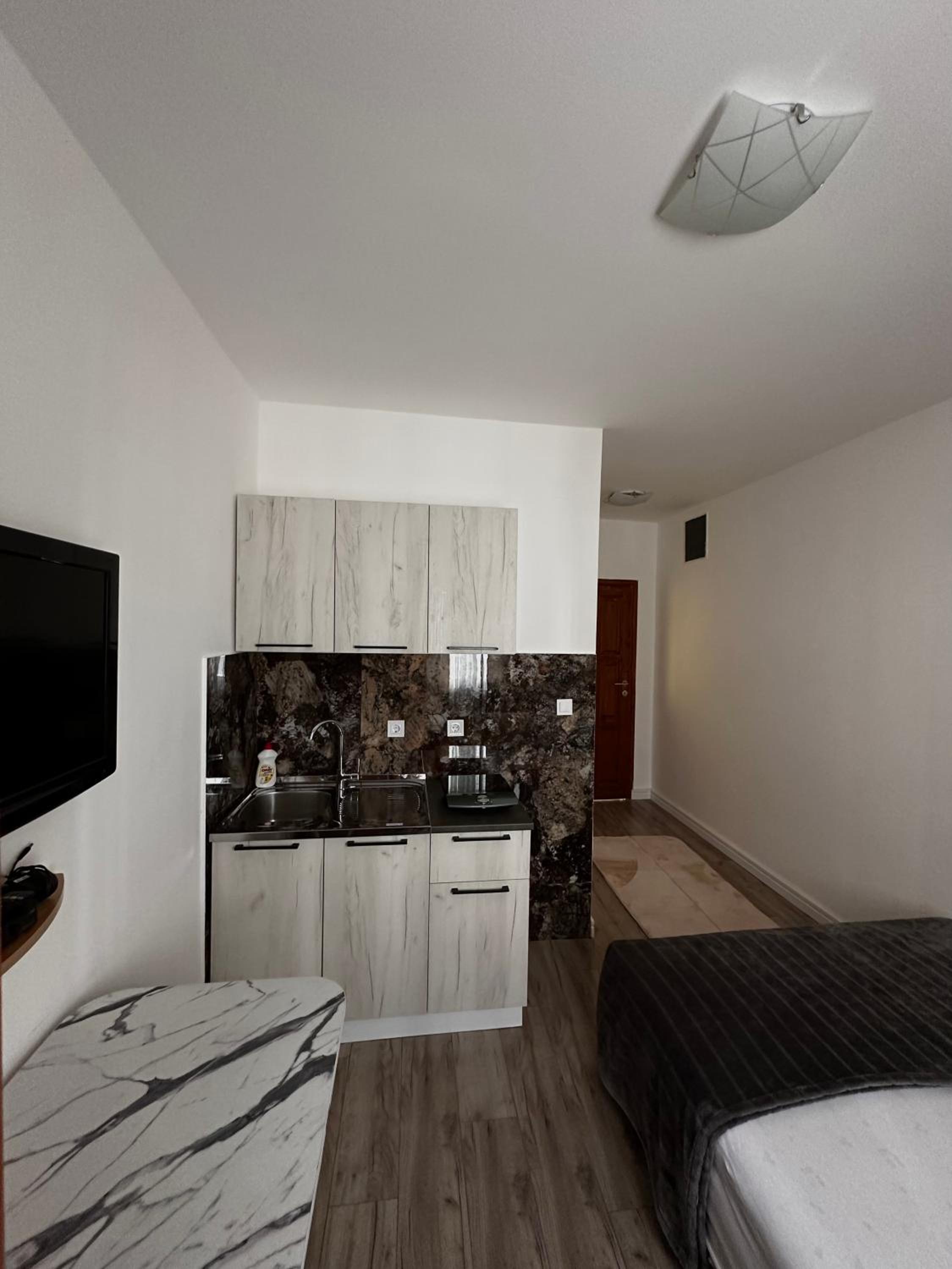 Apartments Lipa
