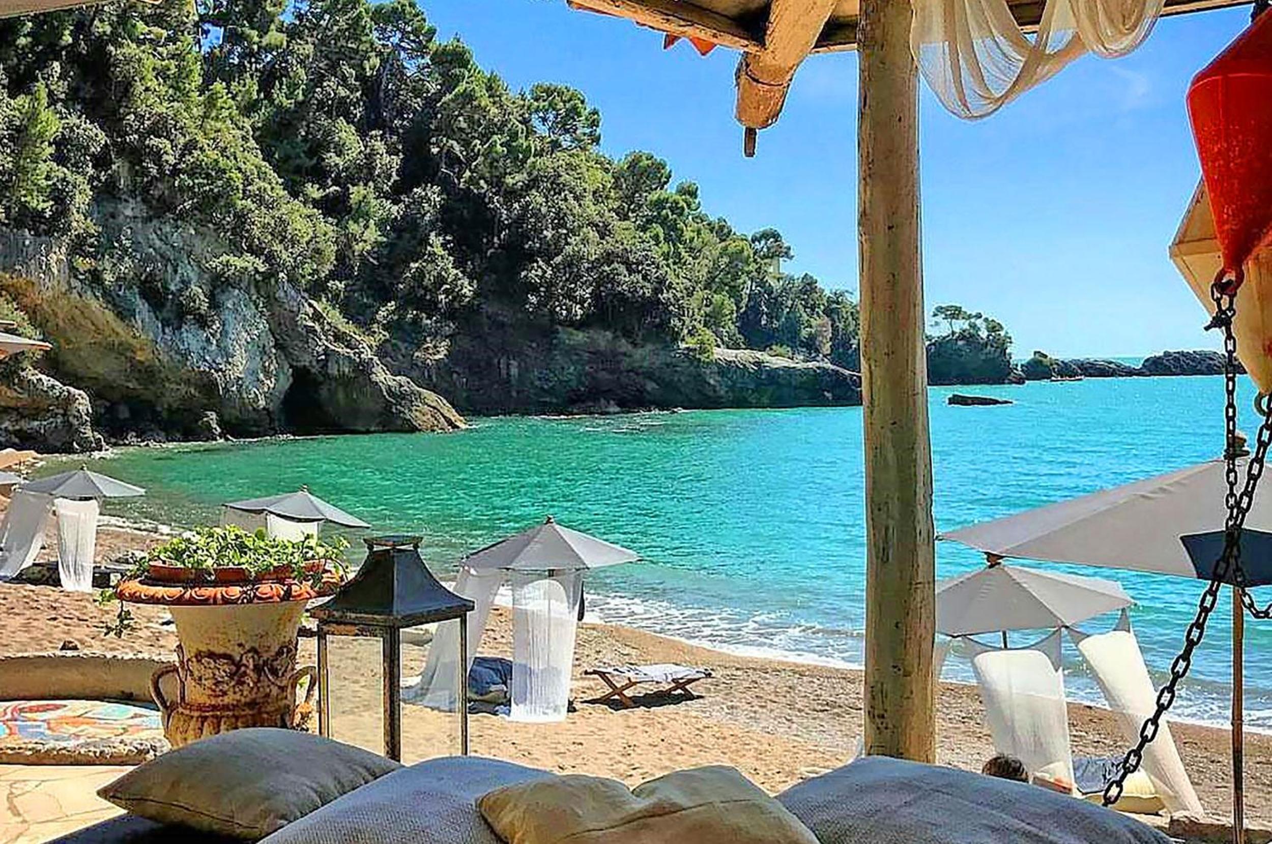 Villa Camilla 10 Pax by VILLASRETREATS view 2
