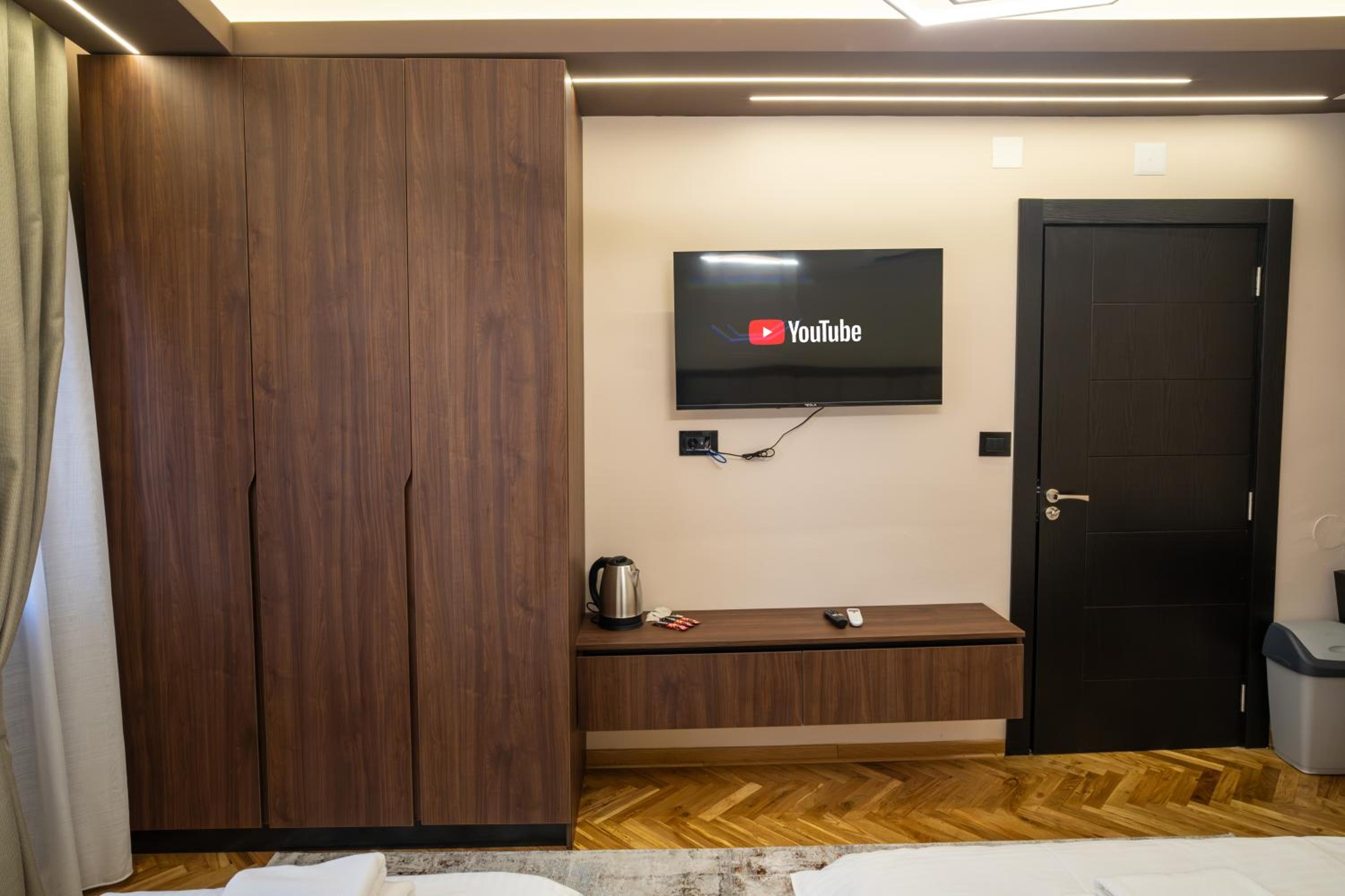 Trpeza Luxury Apartments, free parking
