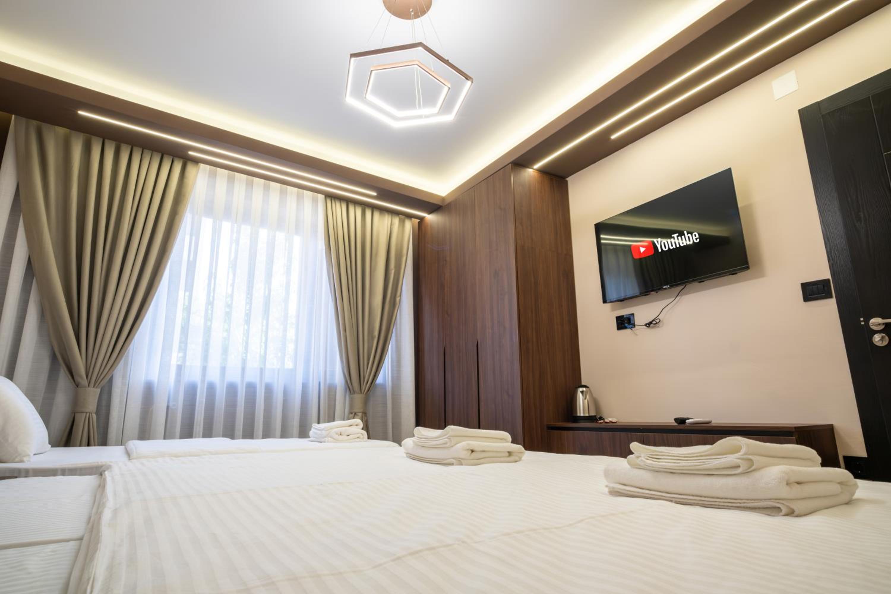 Trpeza Luxury Apartments, free parking