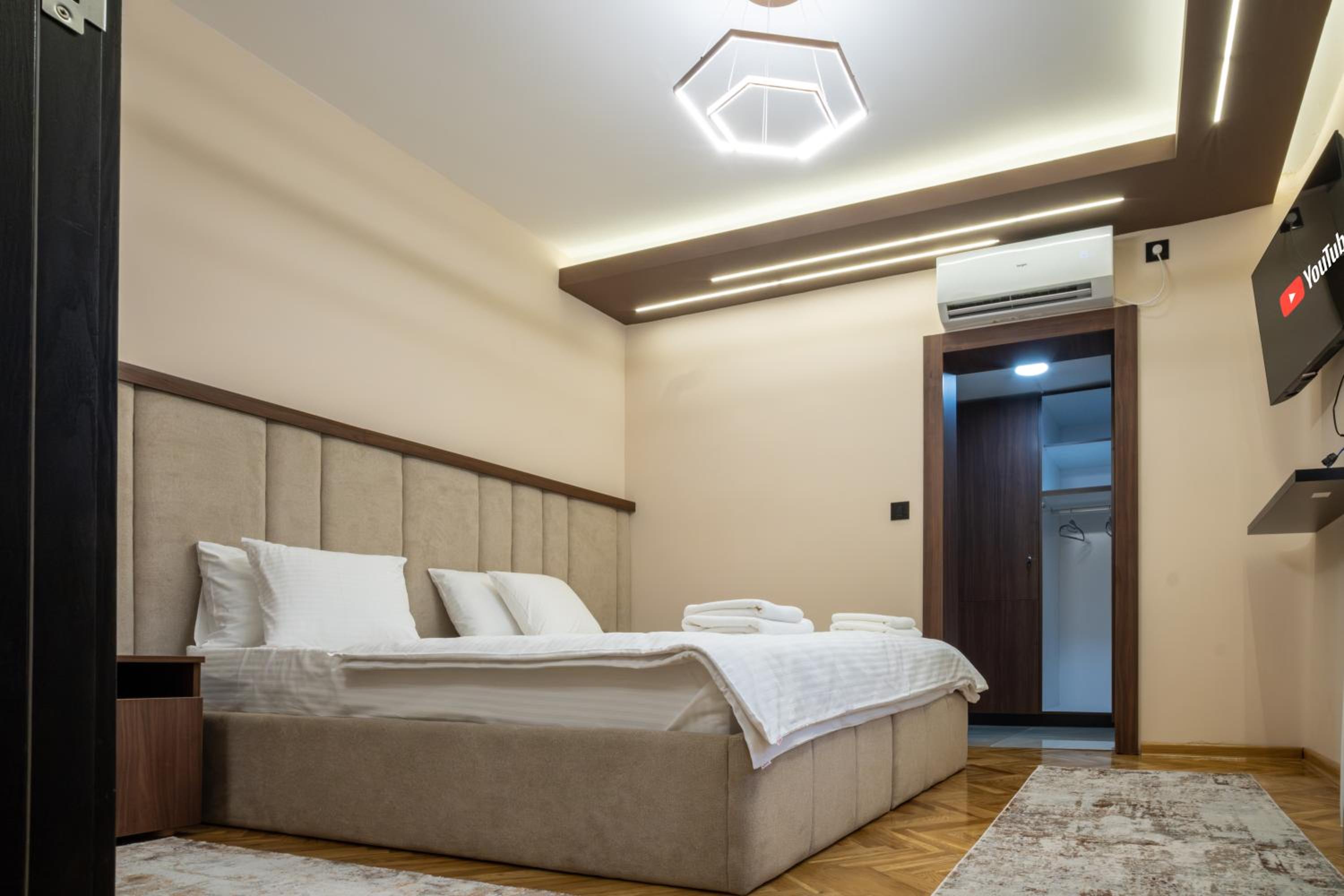 Trpeza Luxury Apartments, free parking