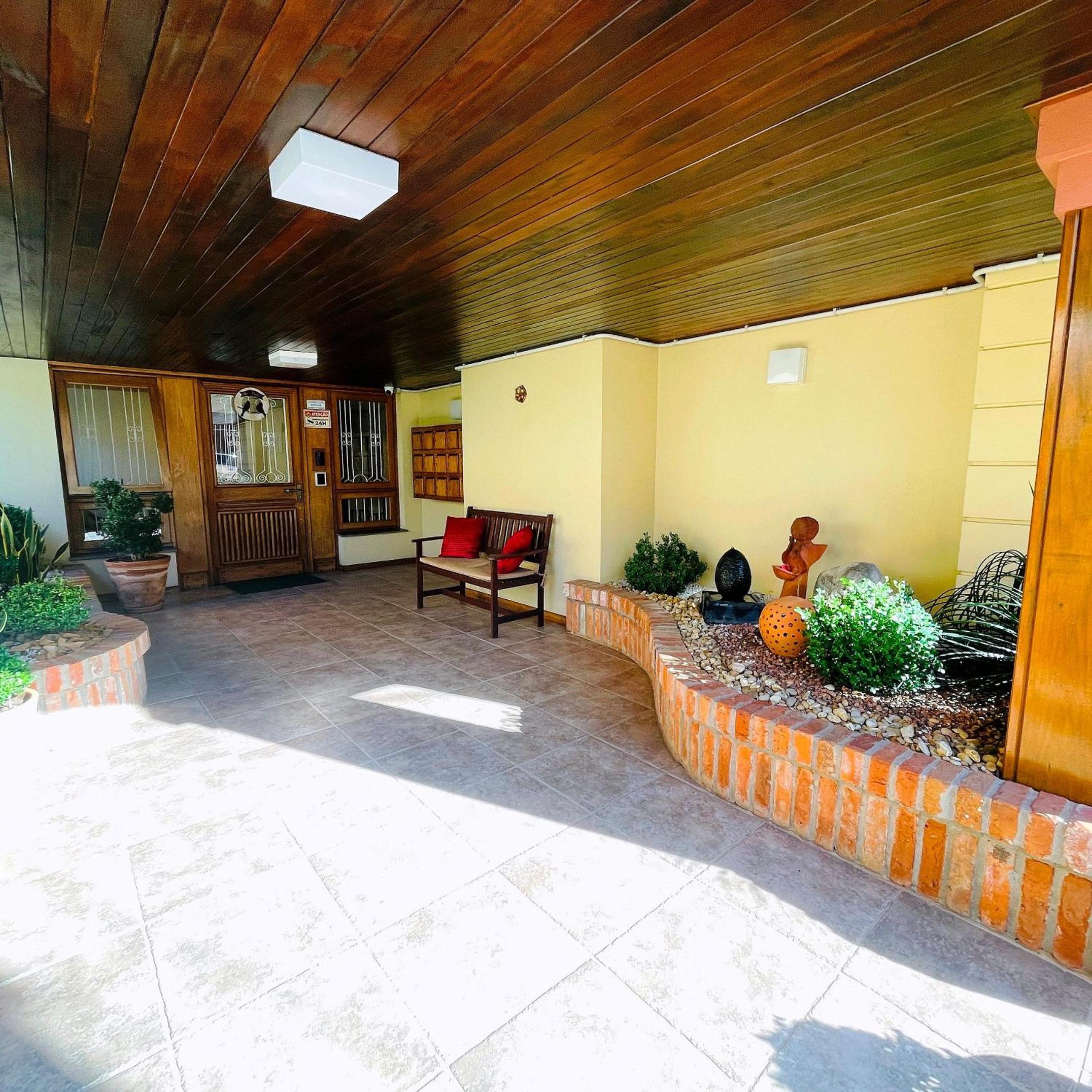 Viva Gramado com Conforto: Próximo à Rua Coberta, Completo e Aconchegante