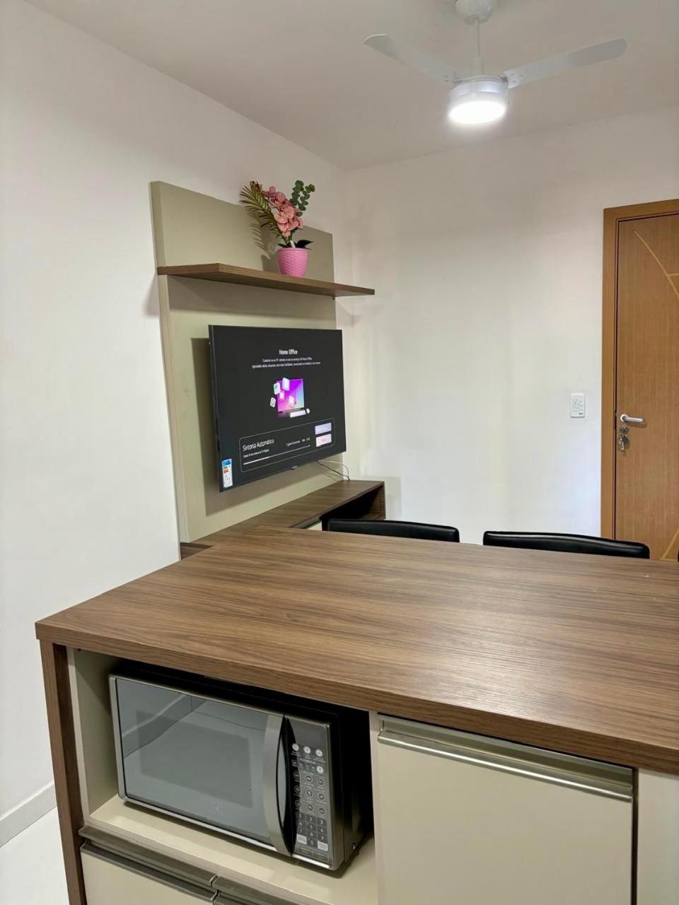 Novo Apto Canto do Forte, Rua Praia Vista Montanha, com Wi Fi, HomeBeach10, 01 Vaga de Garagem, Melhores Restaurantes ao lado