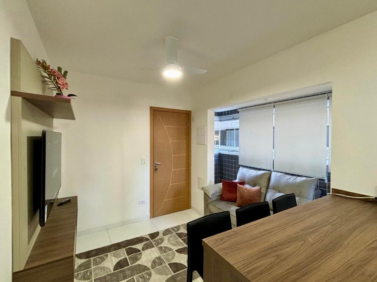 Novo Apto Canto do Forte, Rua Praia Vista Montanha, com Wi Fi, HomeBeach10, 01 Vaga de Garagem, Melhores Restaurantes ao lado