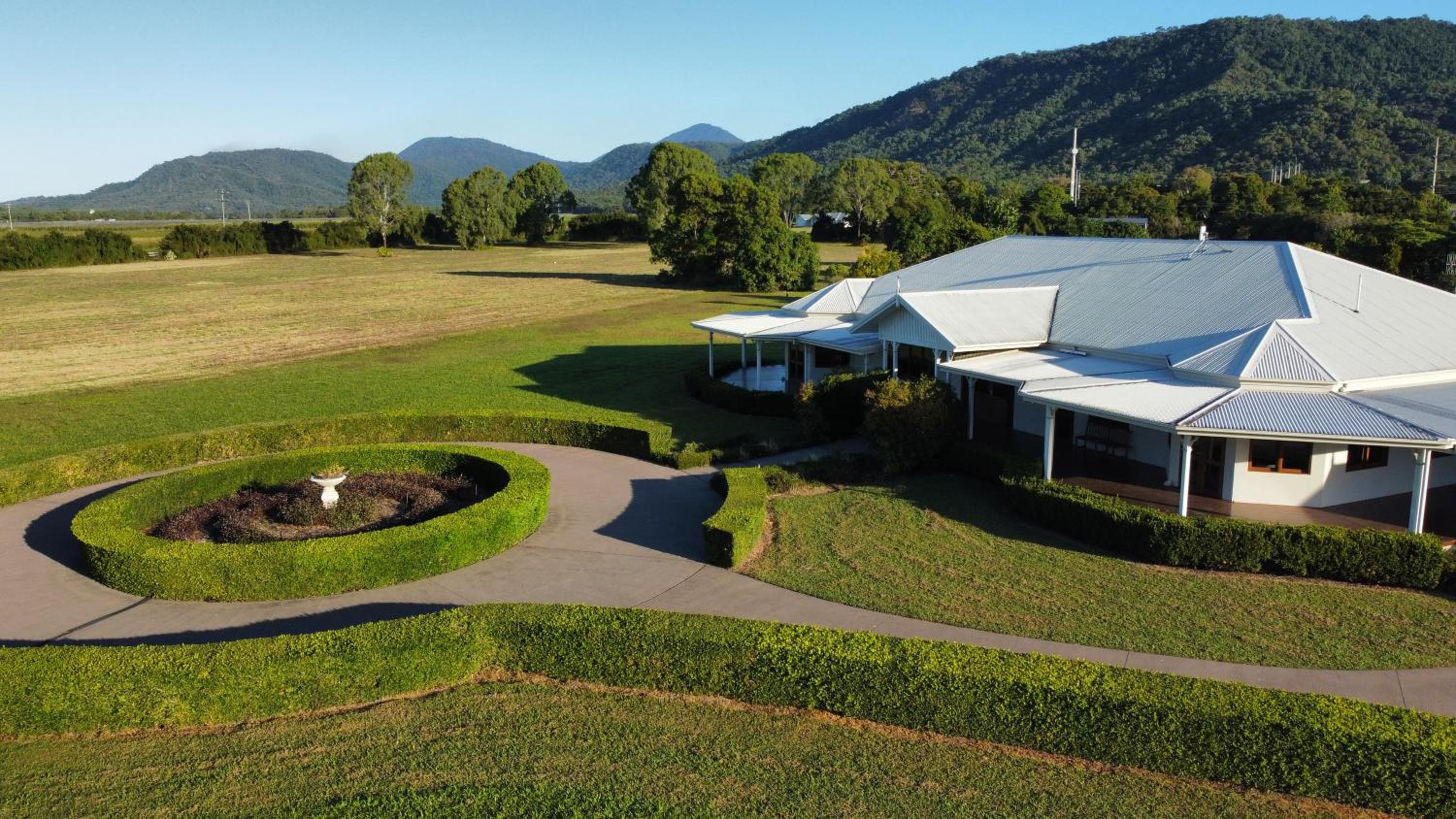 The Hampton Lodge with private pool on 25 acres