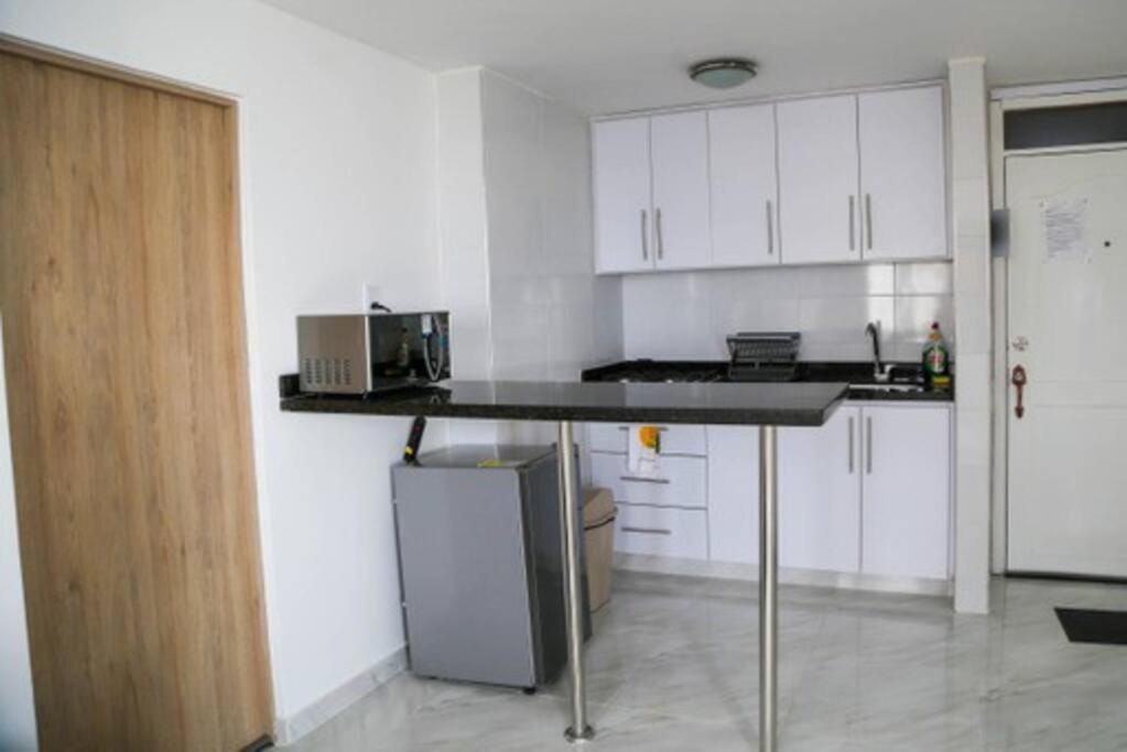 Stylish & Renovated Condo in El Laguito, Cartagena