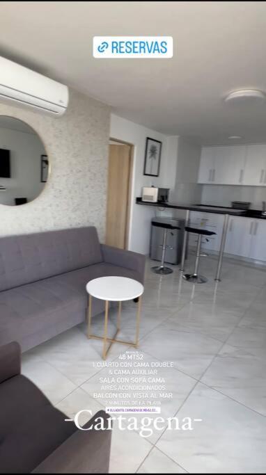 Stylish & Renovated Condo in El Laguito, Cartagena