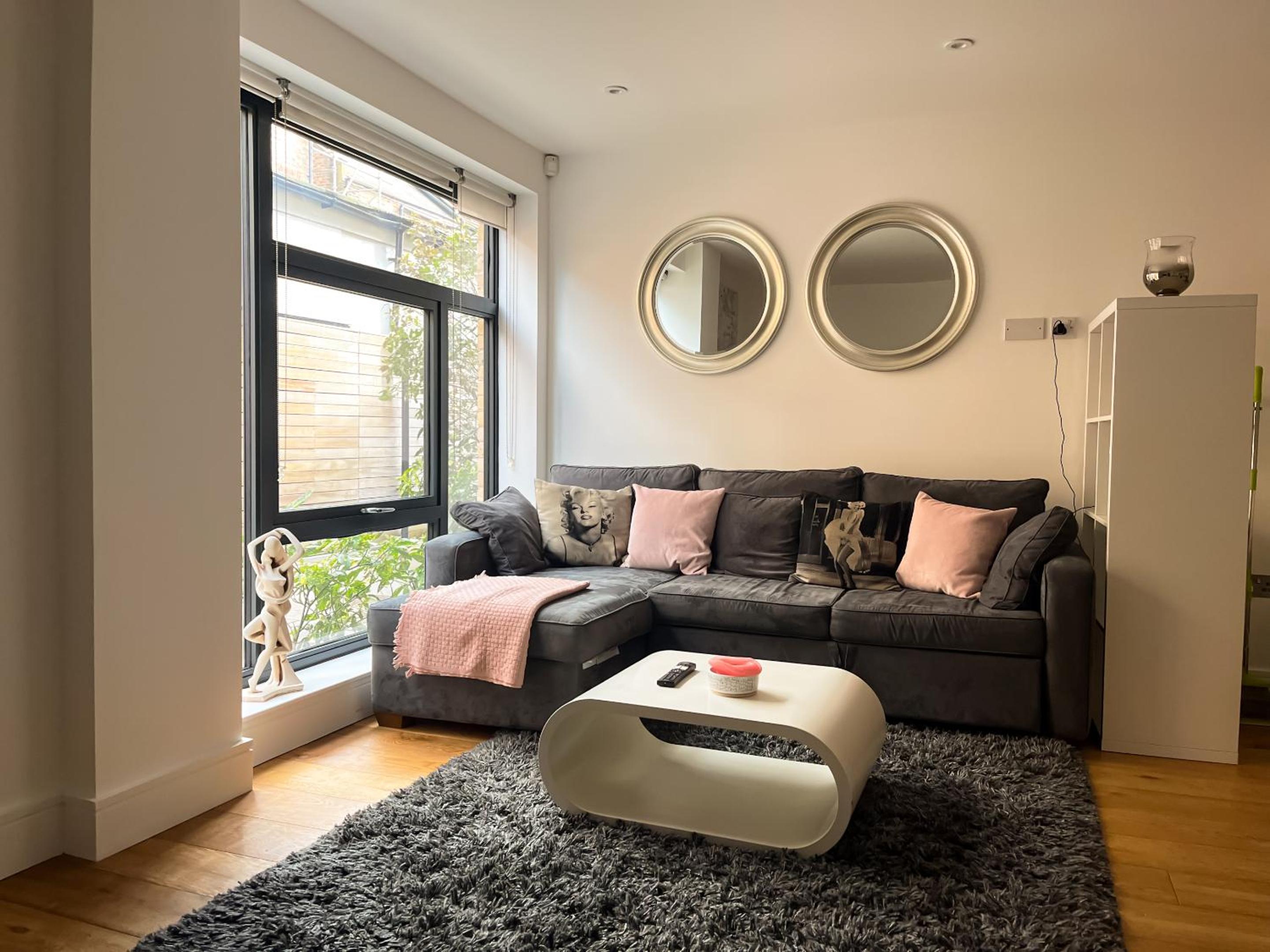 Omega Terrace, Luxury Modern Interior, Located Close To Alexandra Palace