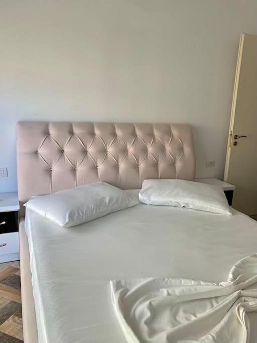 Apartment in vlorë photo 4
