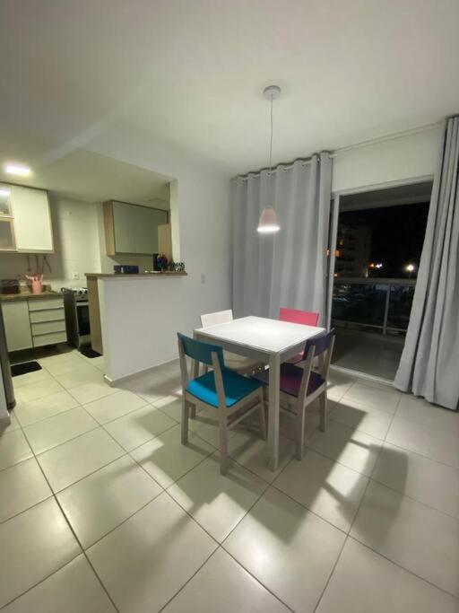 Lindo e aconchegante Apartamento próximo de Costa Azul