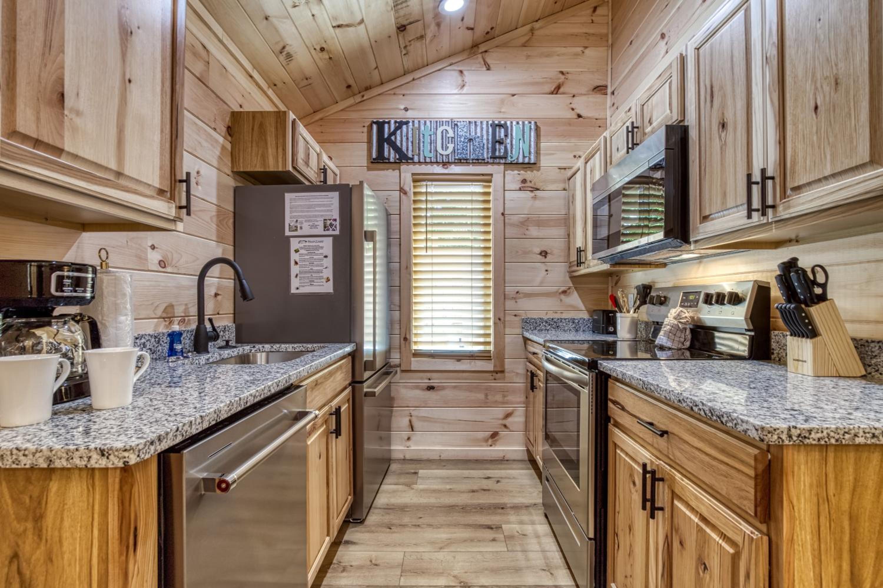 Oasis, Pickleball Court, Creek, WIFI, Mountain Views, Starting at 79