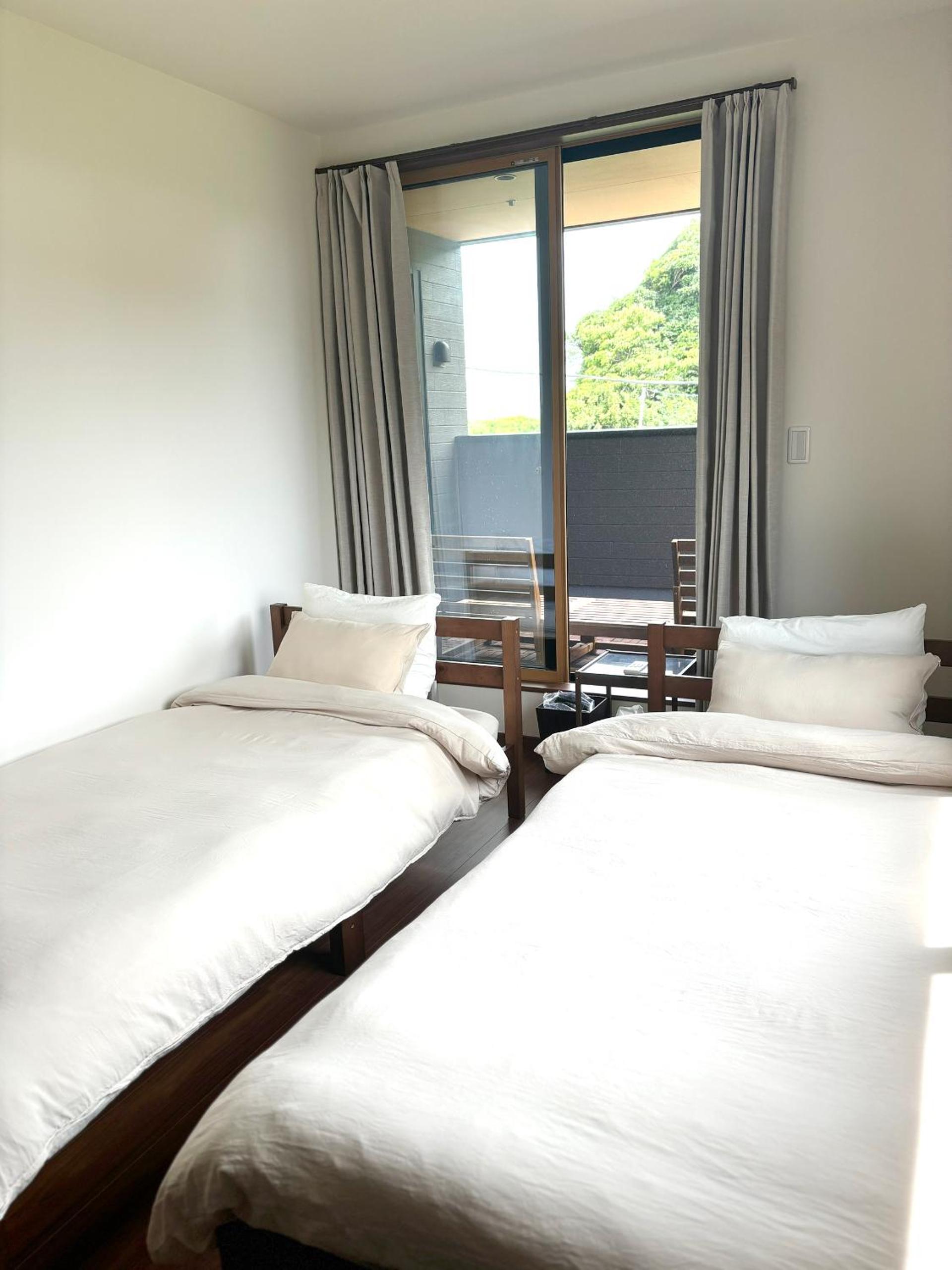 TAITO BEACH HOUSE view 5
