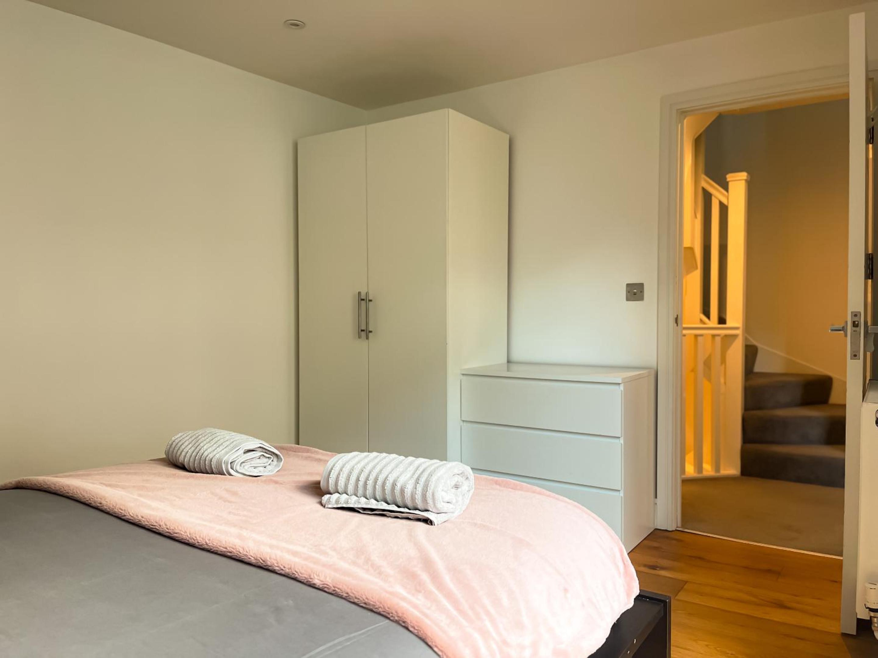 Omega Terrace, Luxury Modern Interior, Located Close To Alexandra Palace