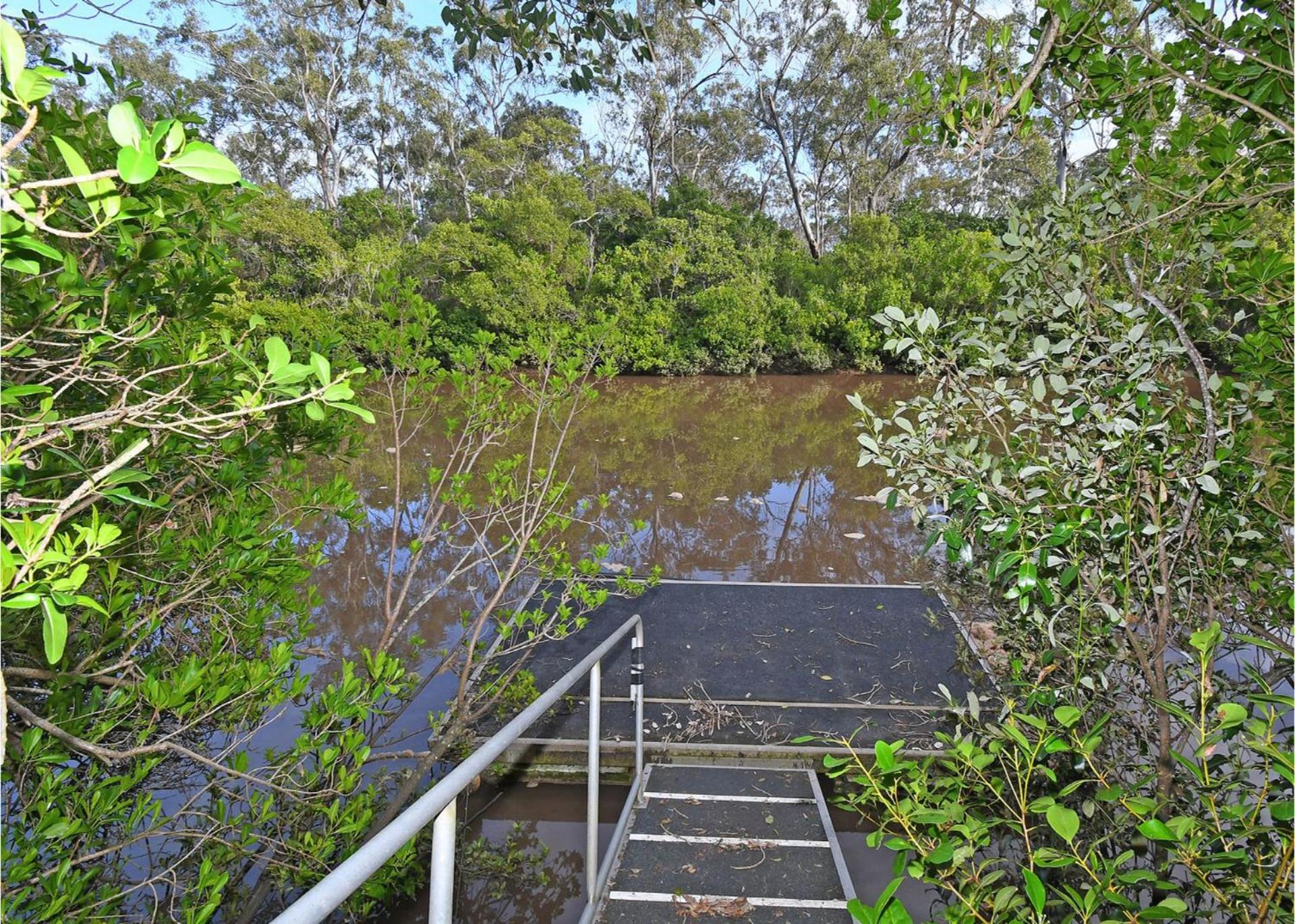 Rivershack - Riverfront - Fisherman's Delight - 5BR