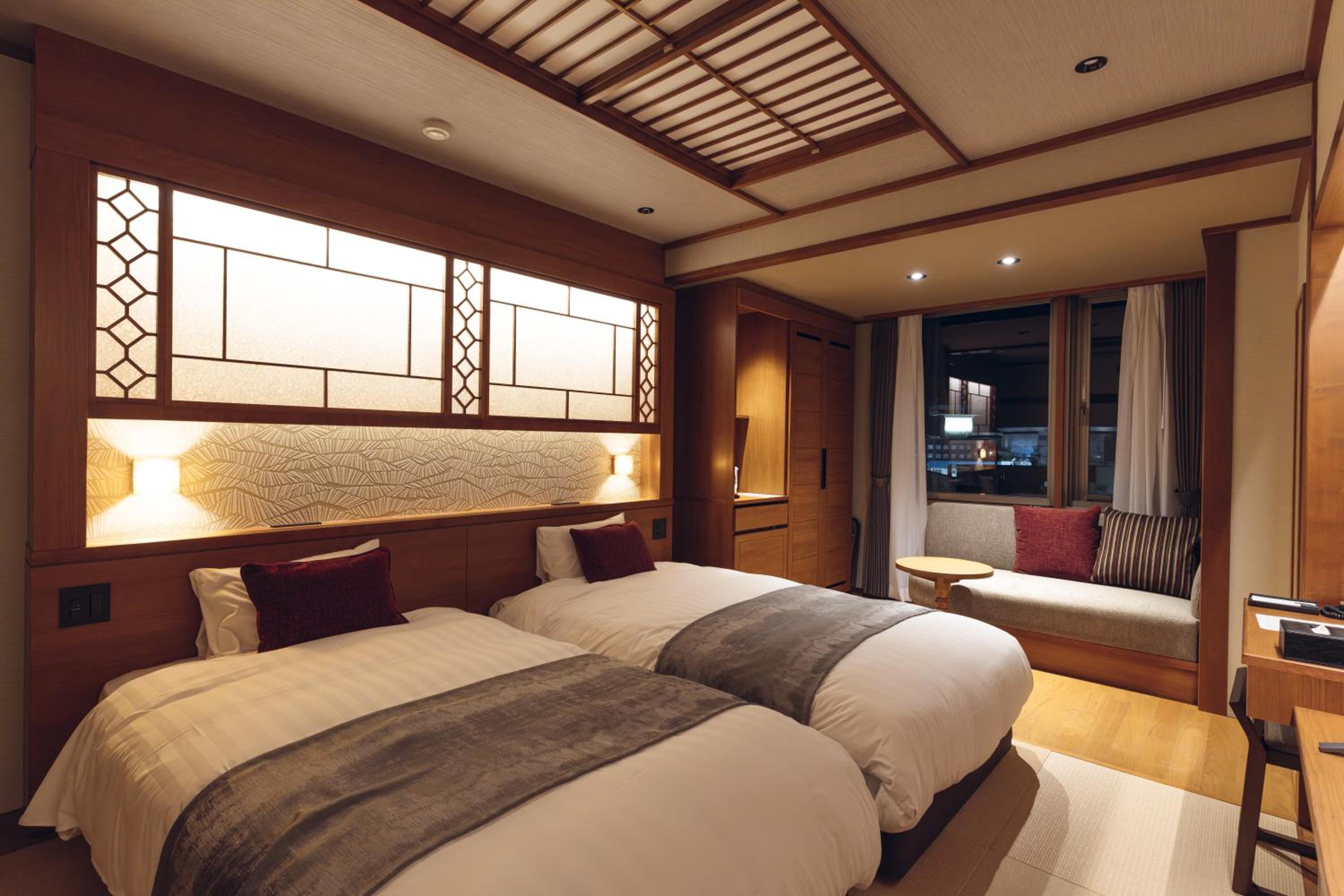 Hanabishi Hotel