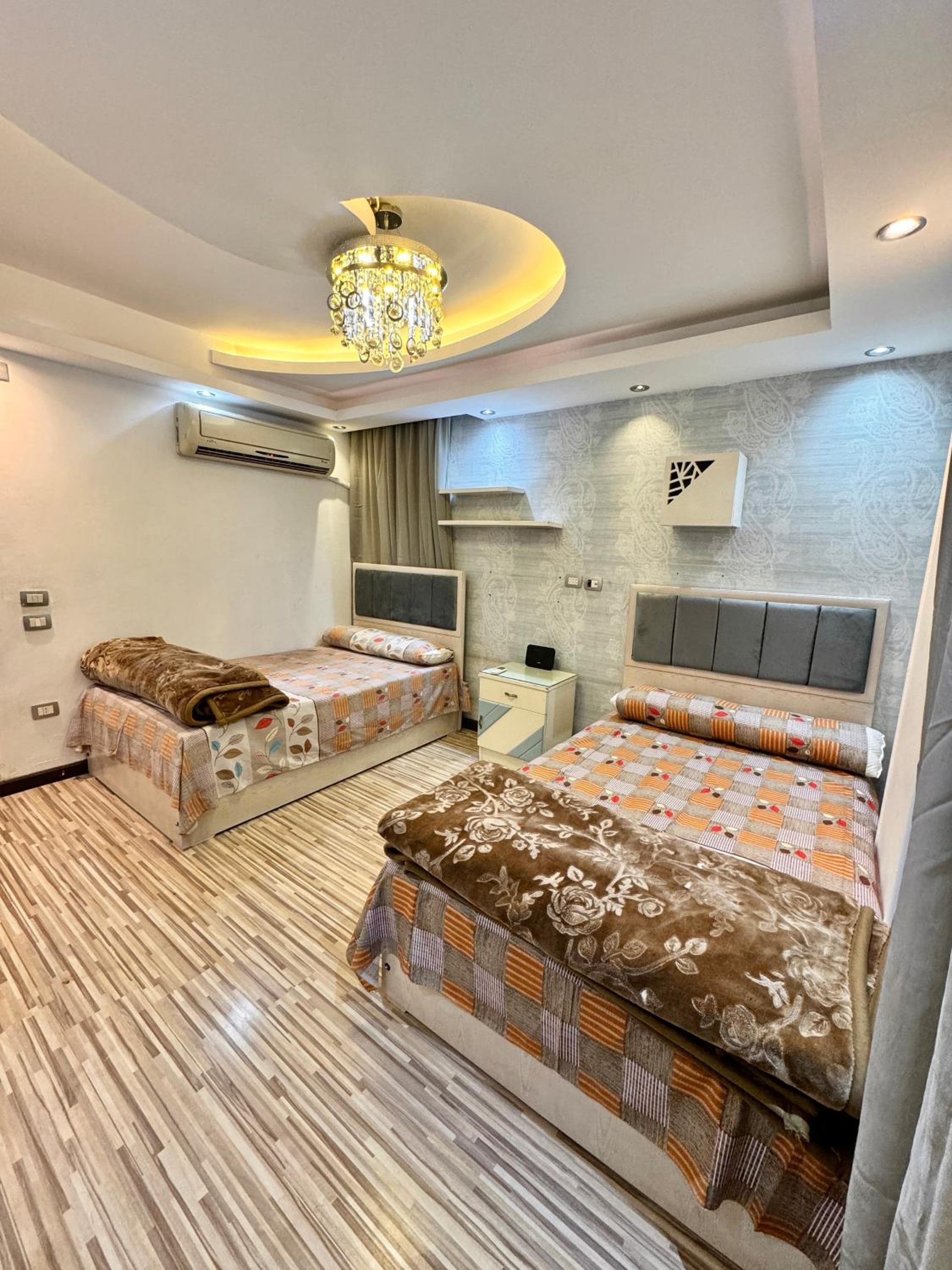 Luxurious Apartment