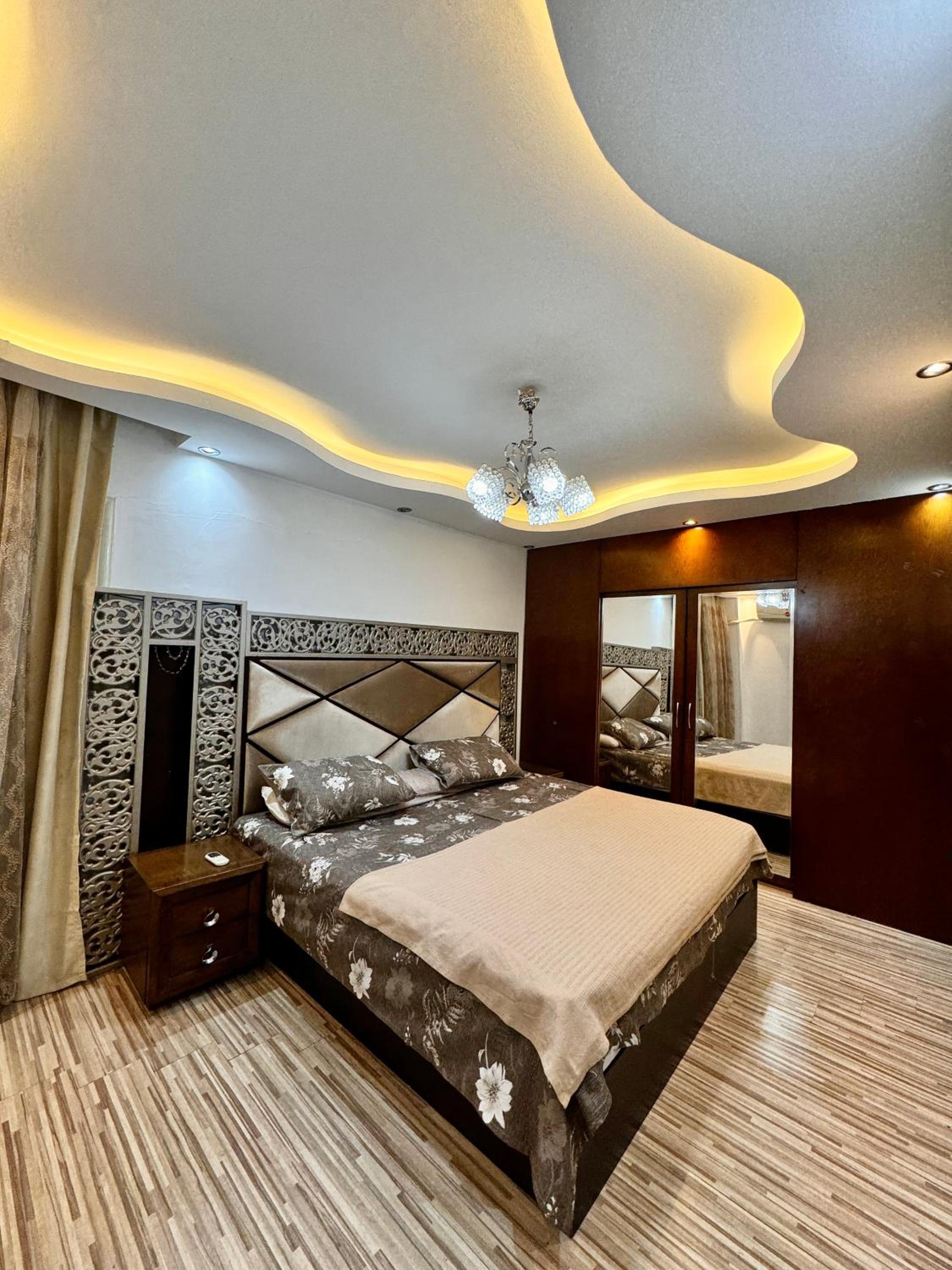 Luxurious Apartment