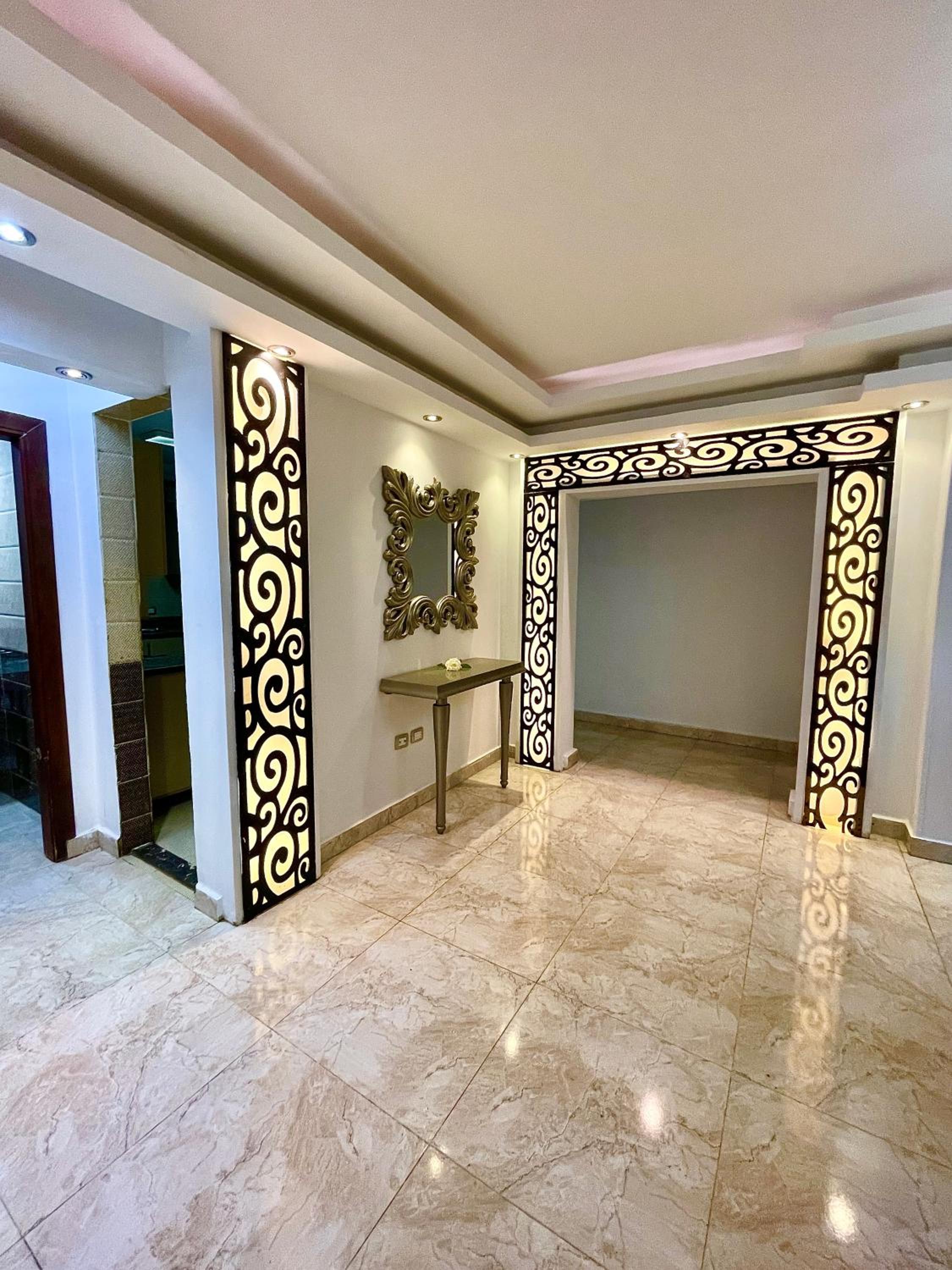 Luxurious Apartment