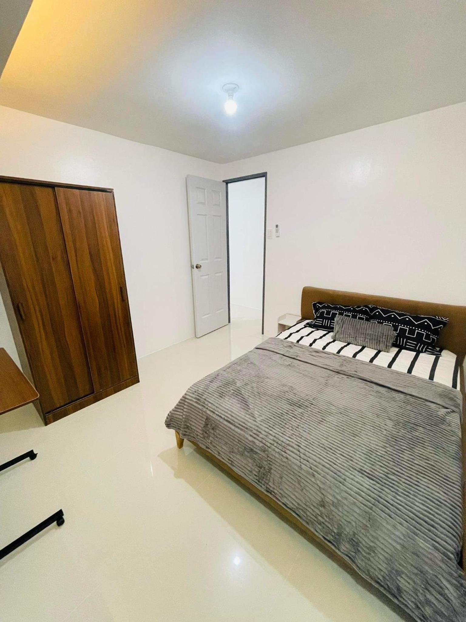 Fully Furnished Townhouse view 3