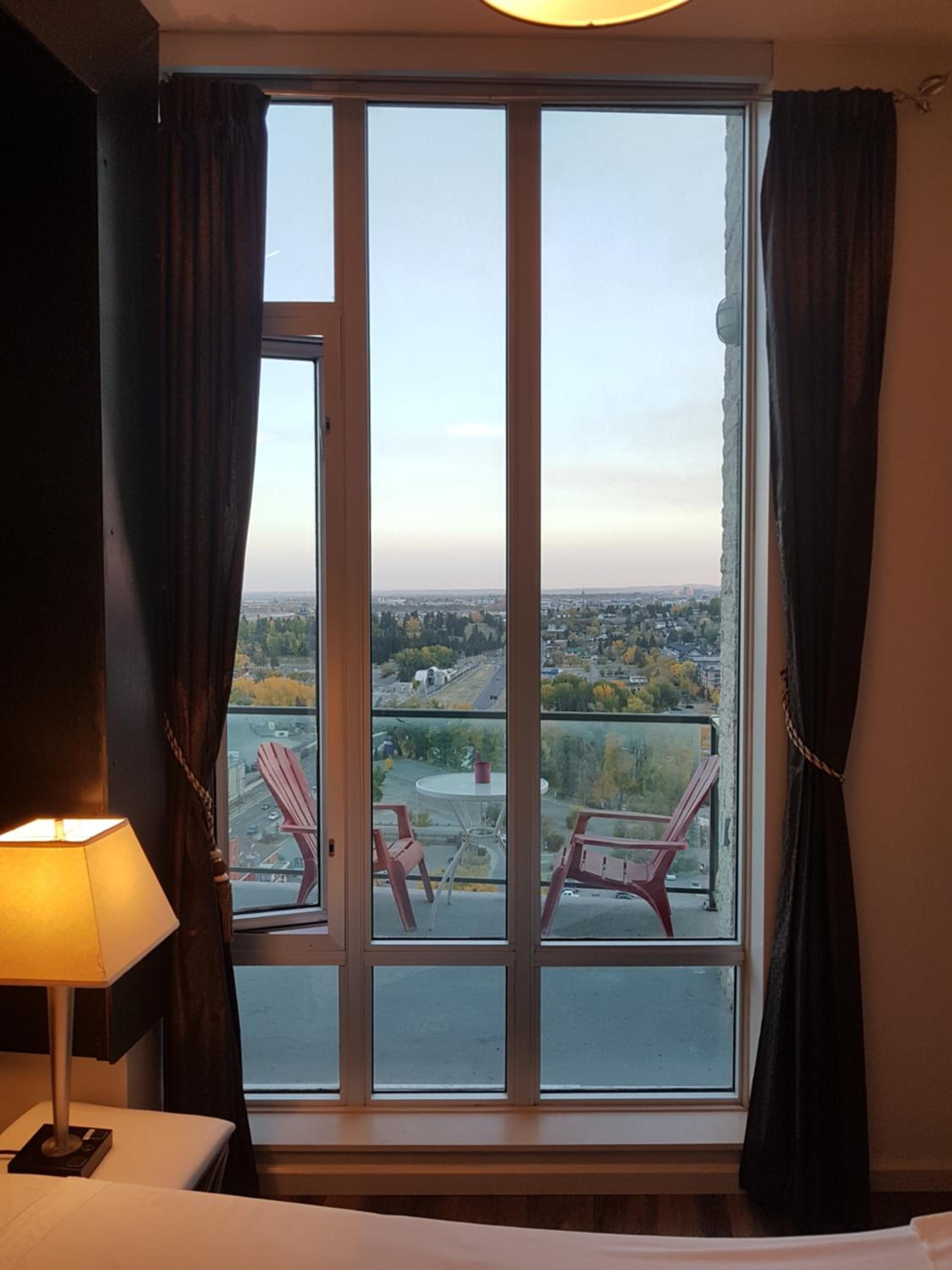 Monki Di Executive Suites - Alura