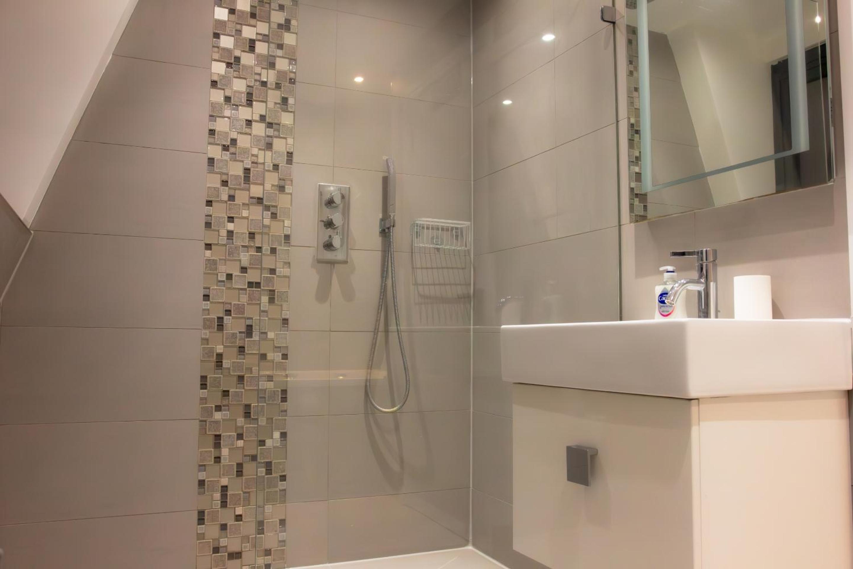 Omega Terrace, Luxury Modern Interior, Located Close To Alexandra Palace