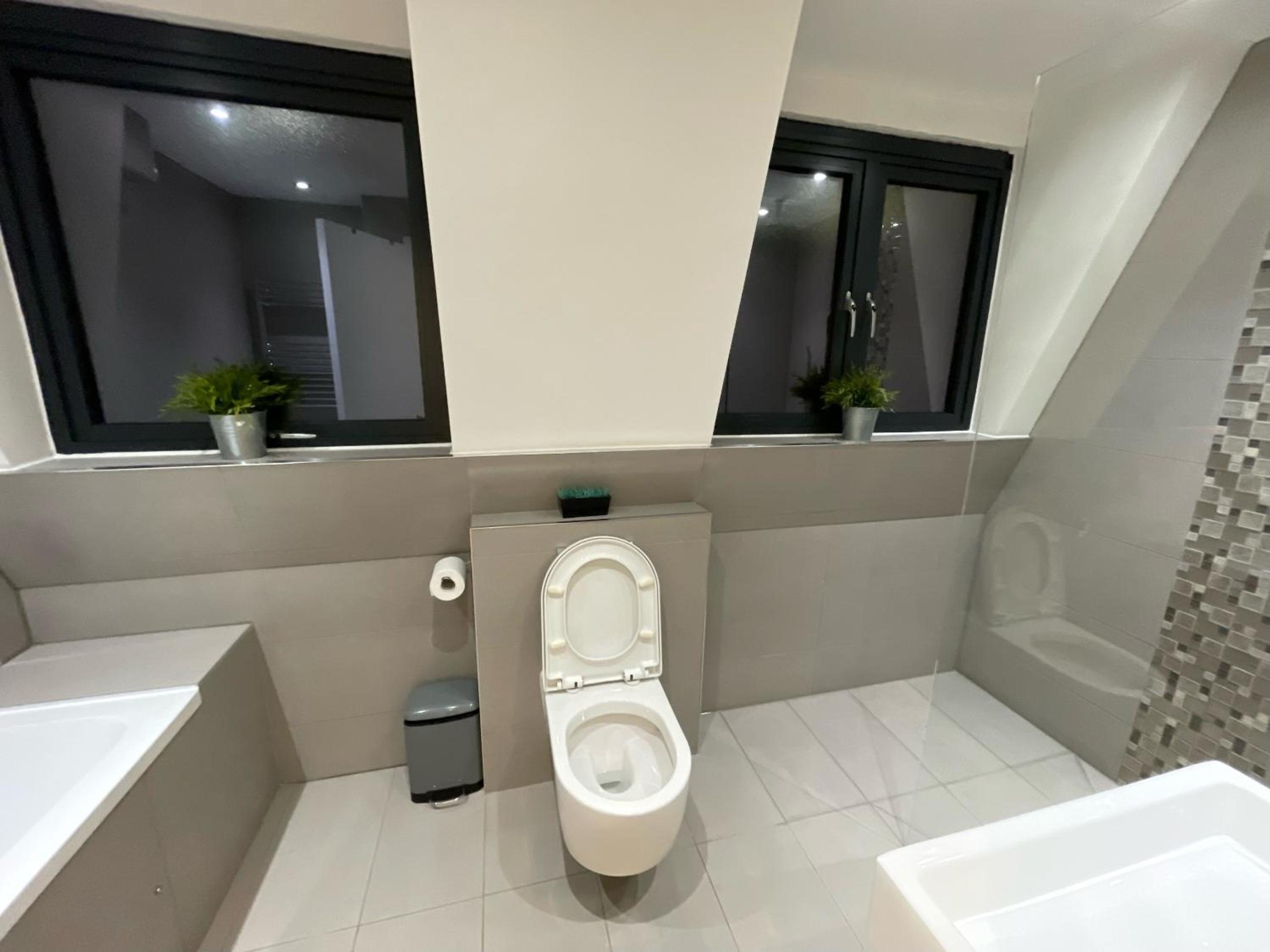 Omega Terrace, Luxury Modern Interior, Located Close To Alexandra Palace