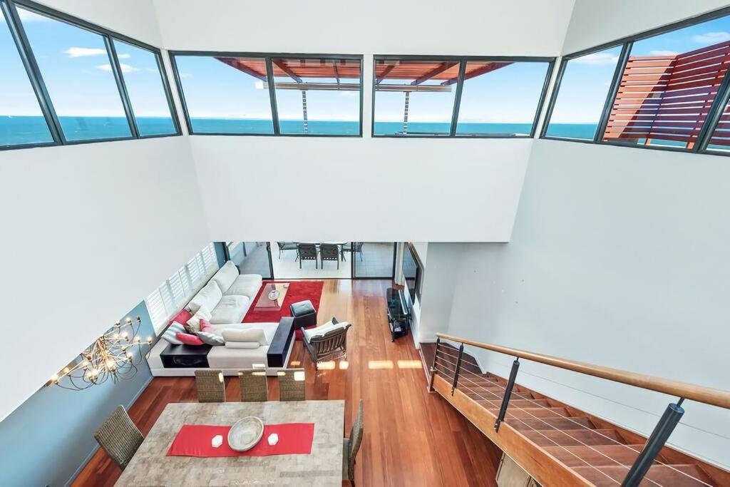 Pandanus Apartment