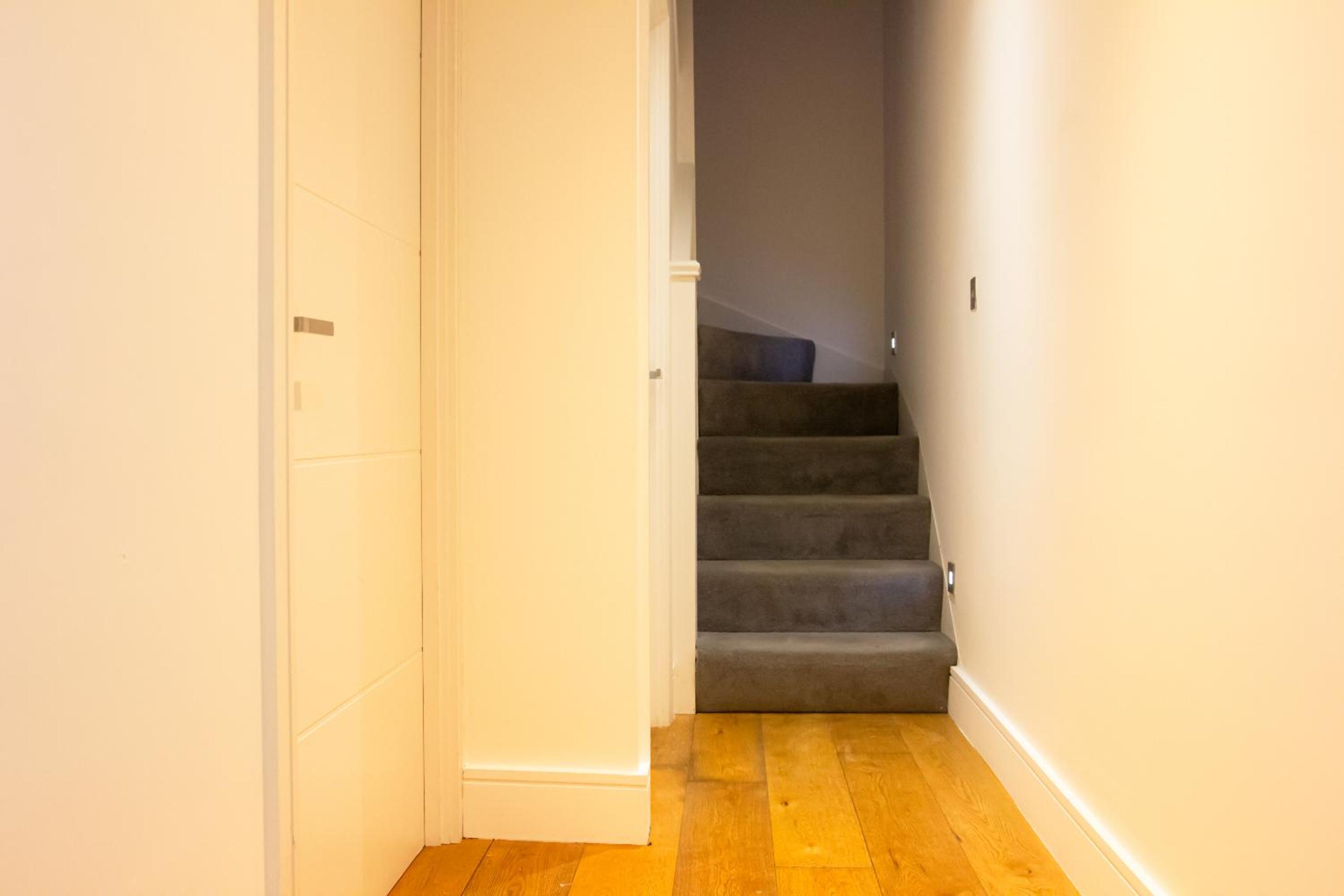 Omega Terrace, Luxury Modern Interior, Located Close To Alexandra Palace
