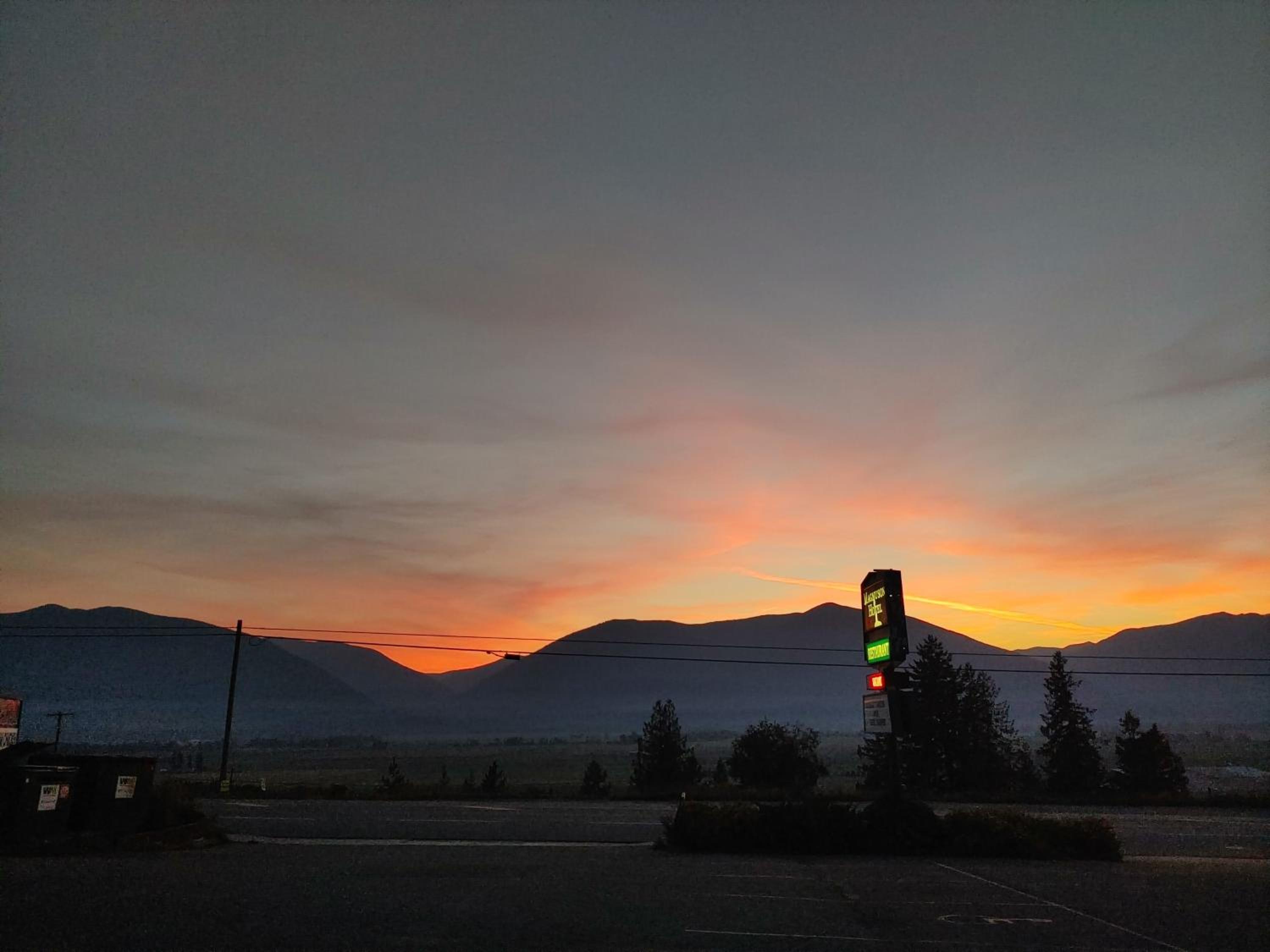 Magnuson Hotel Creston