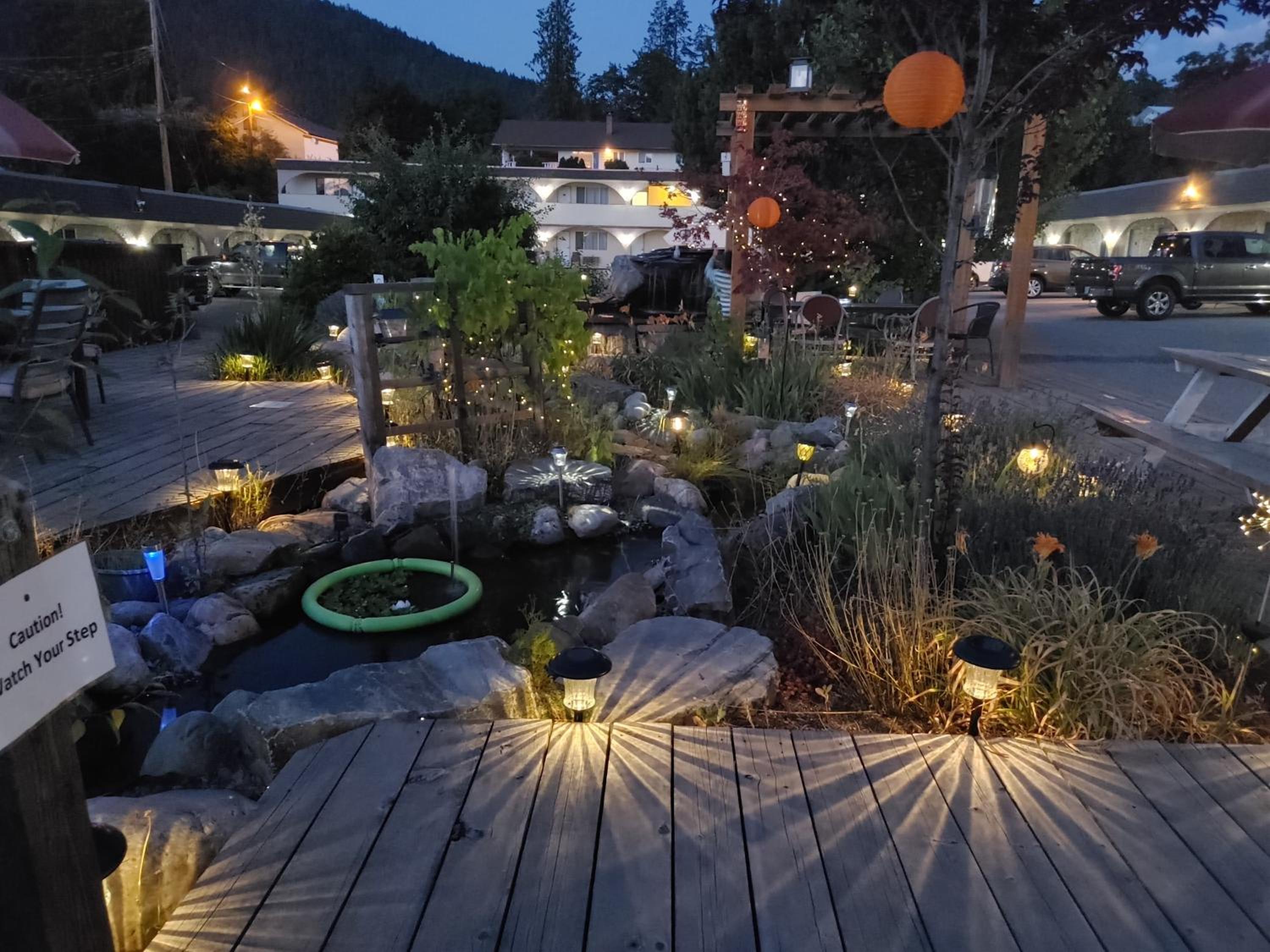 Magnuson Hotel Creston