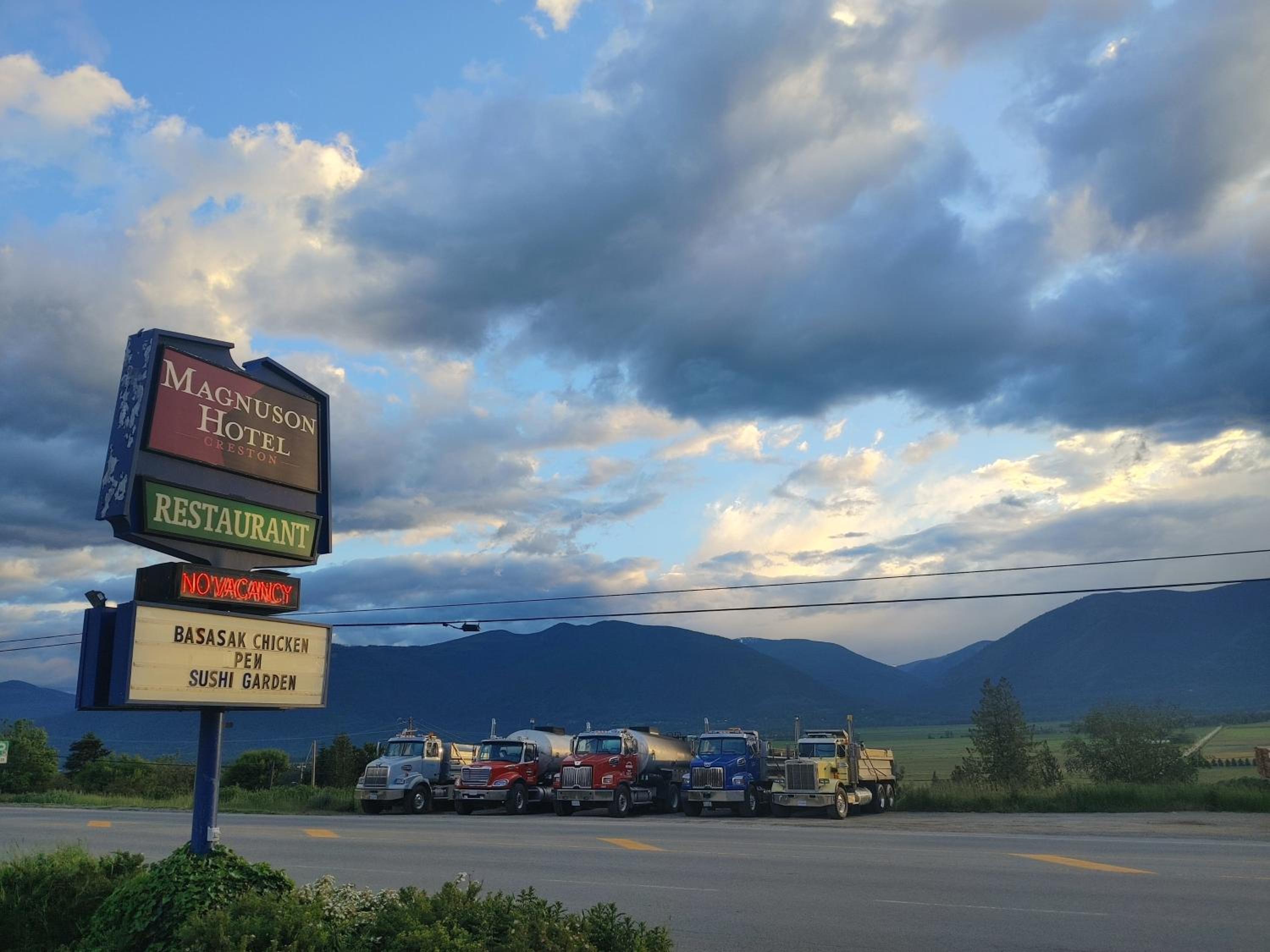 Magnuson Hotel Creston