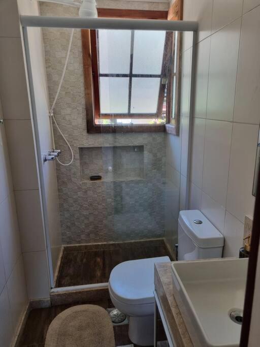 Casa Cond Ocean House Camboinhas Pé na Areia 4qts