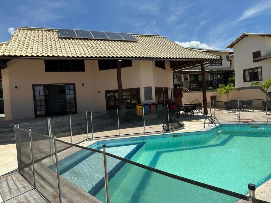 Casa Cond Ocean House Camboinhas Pé na Areia 4qts