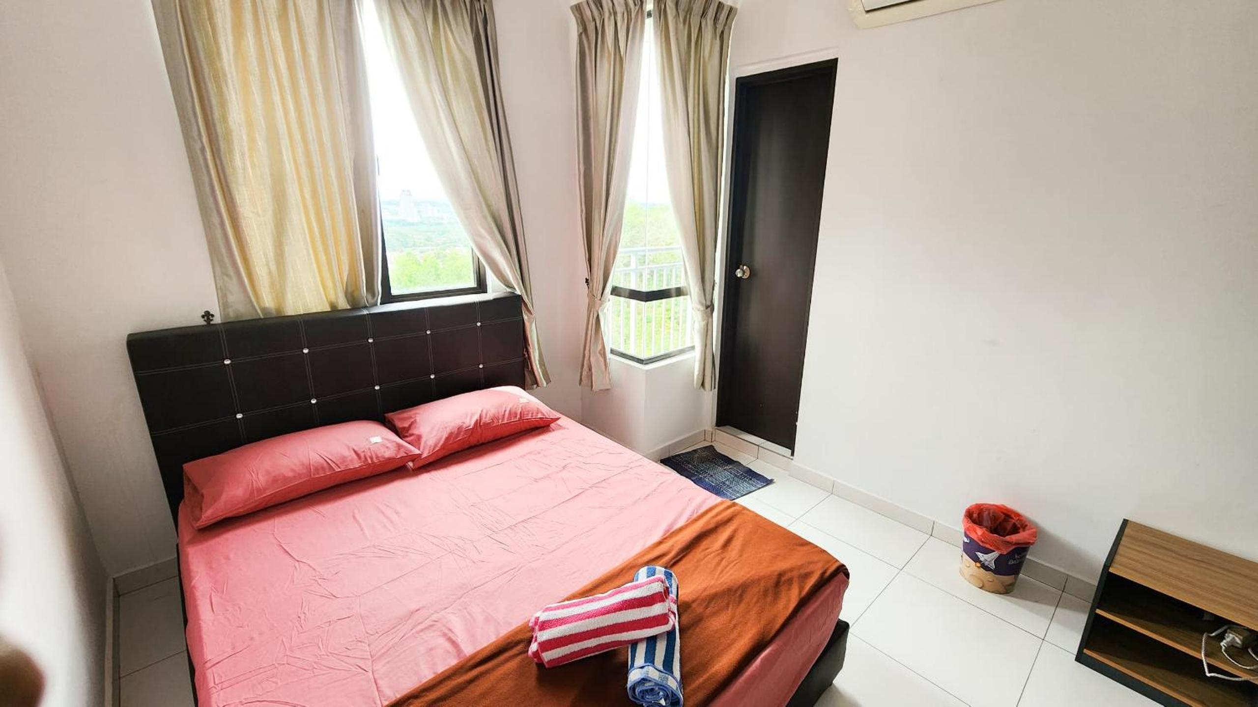 Pixie Homestay at The Heights Residence Ayer Keroh Melaka photo 4